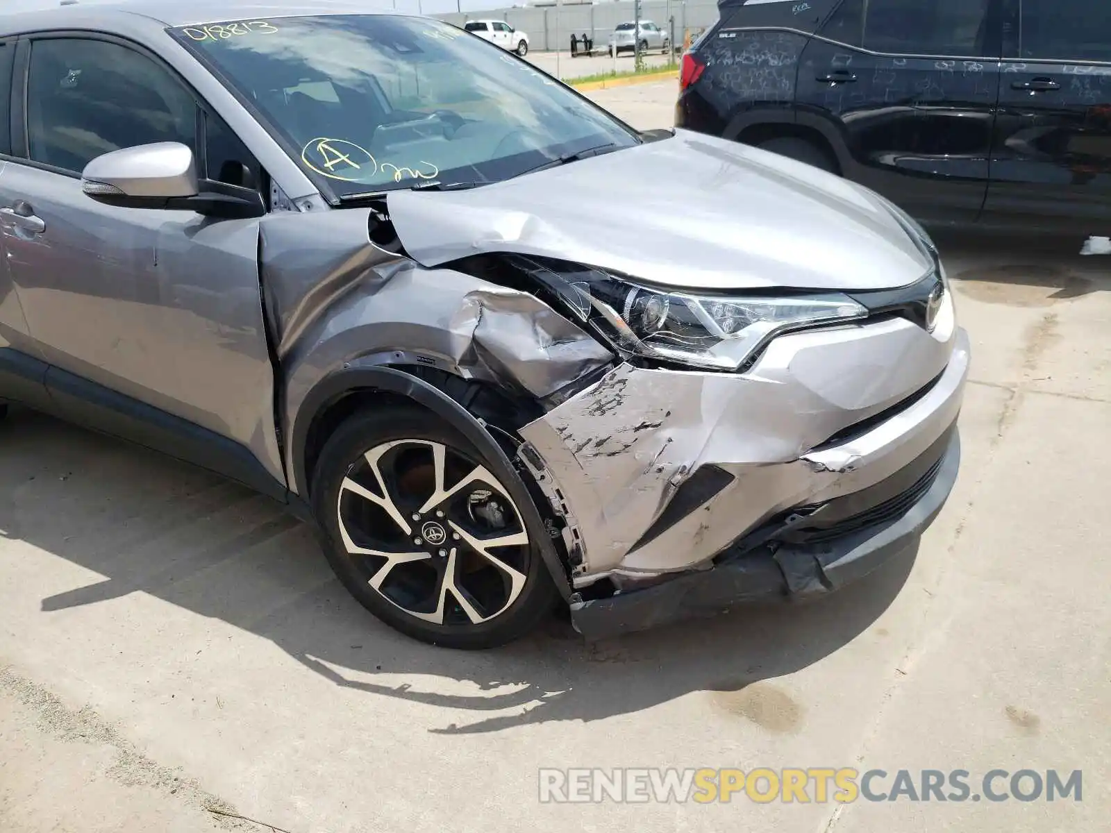 9 Photograph of a damaged car JTNKHMBX3K1018813 TOYOTA C-HR 2019