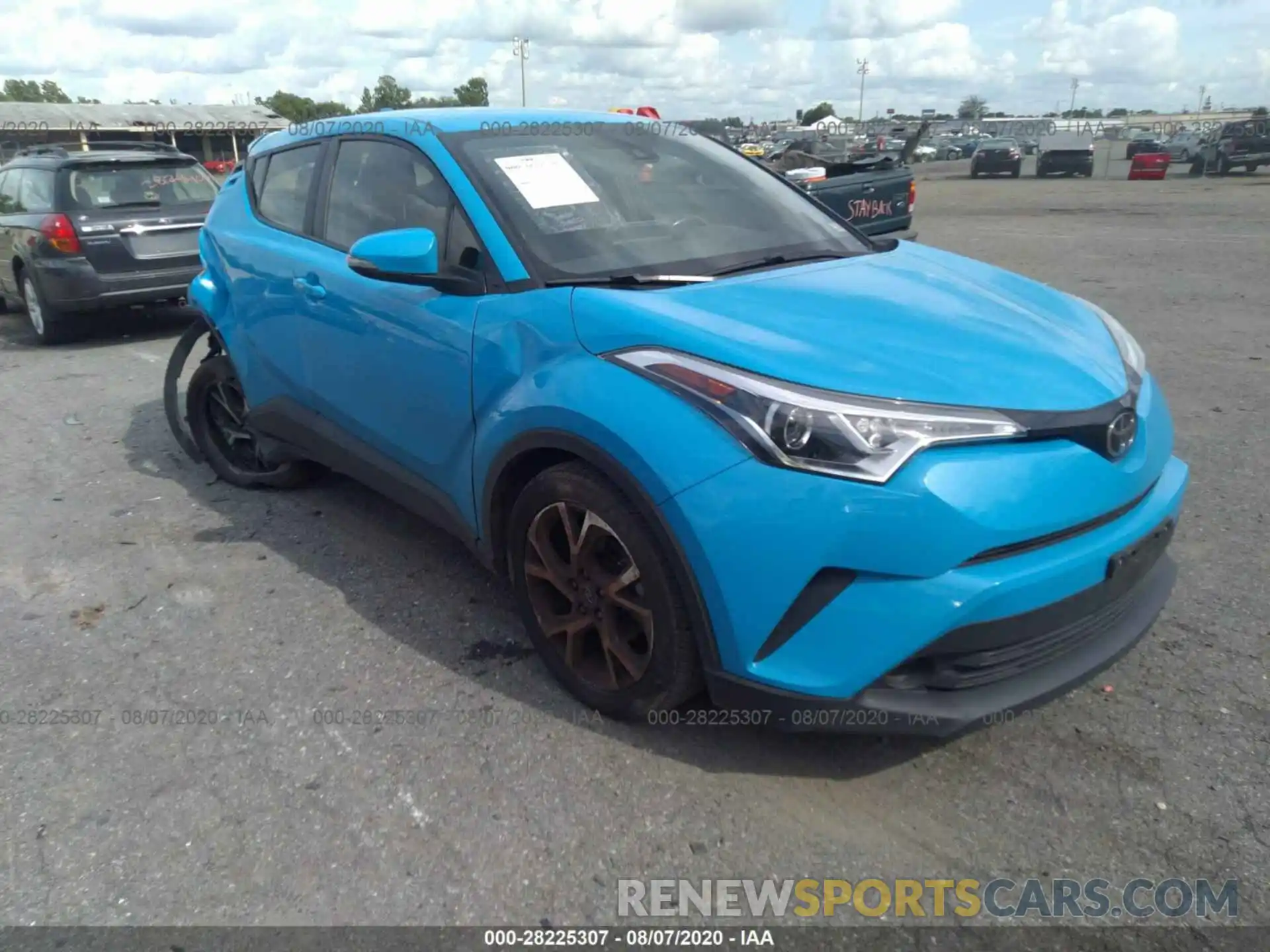 1 Фотография поврежденного автомобиля JTNKHMBX3K1027091 TOYOTA C-HR 2019