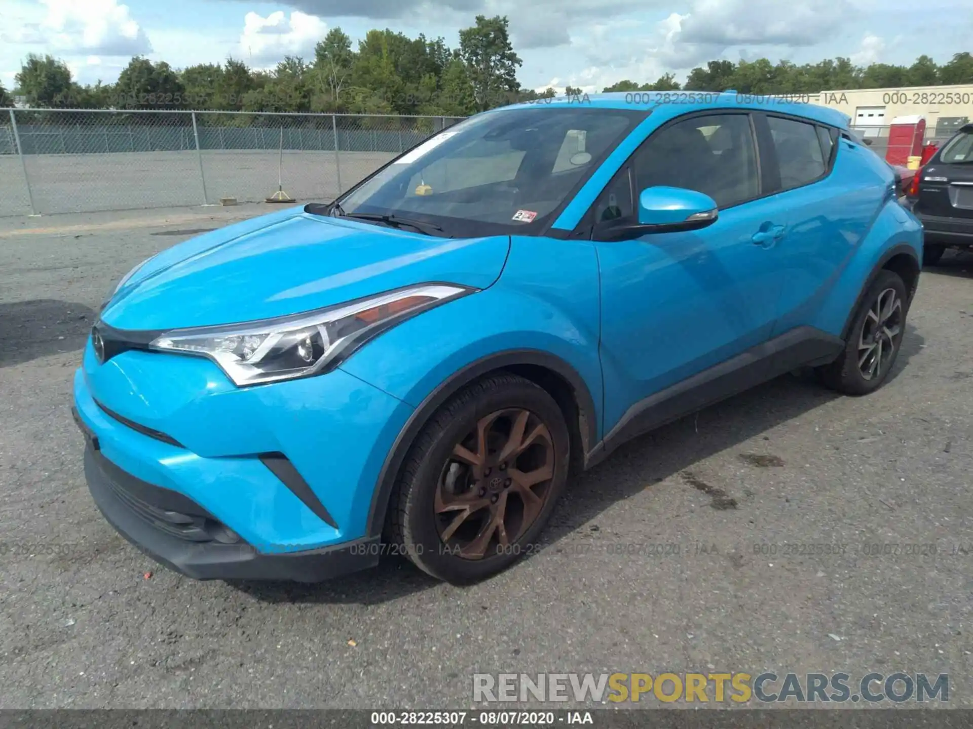 2 Фотография поврежденного автомобиля JTNKHMBX3K1027091 TOYOTA C-HR 2019