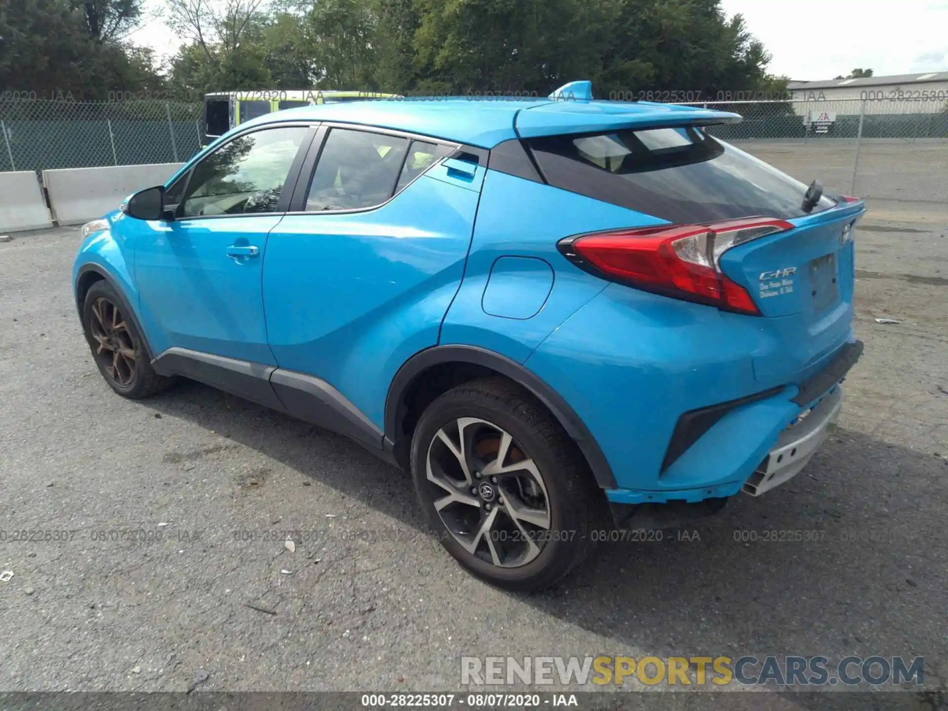 3 Photograph of a damaged car JTNKHMBX3K1027091 TOYOTA C-HR 2019