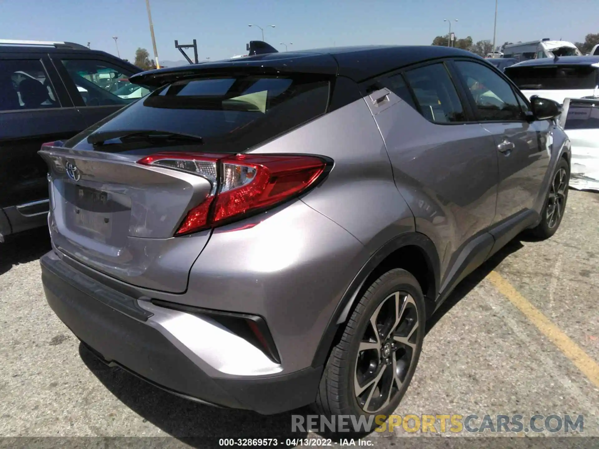 4 Photograph of a damaged car JTNKHMBX3K1031464 TOYOTA C-HR 2019