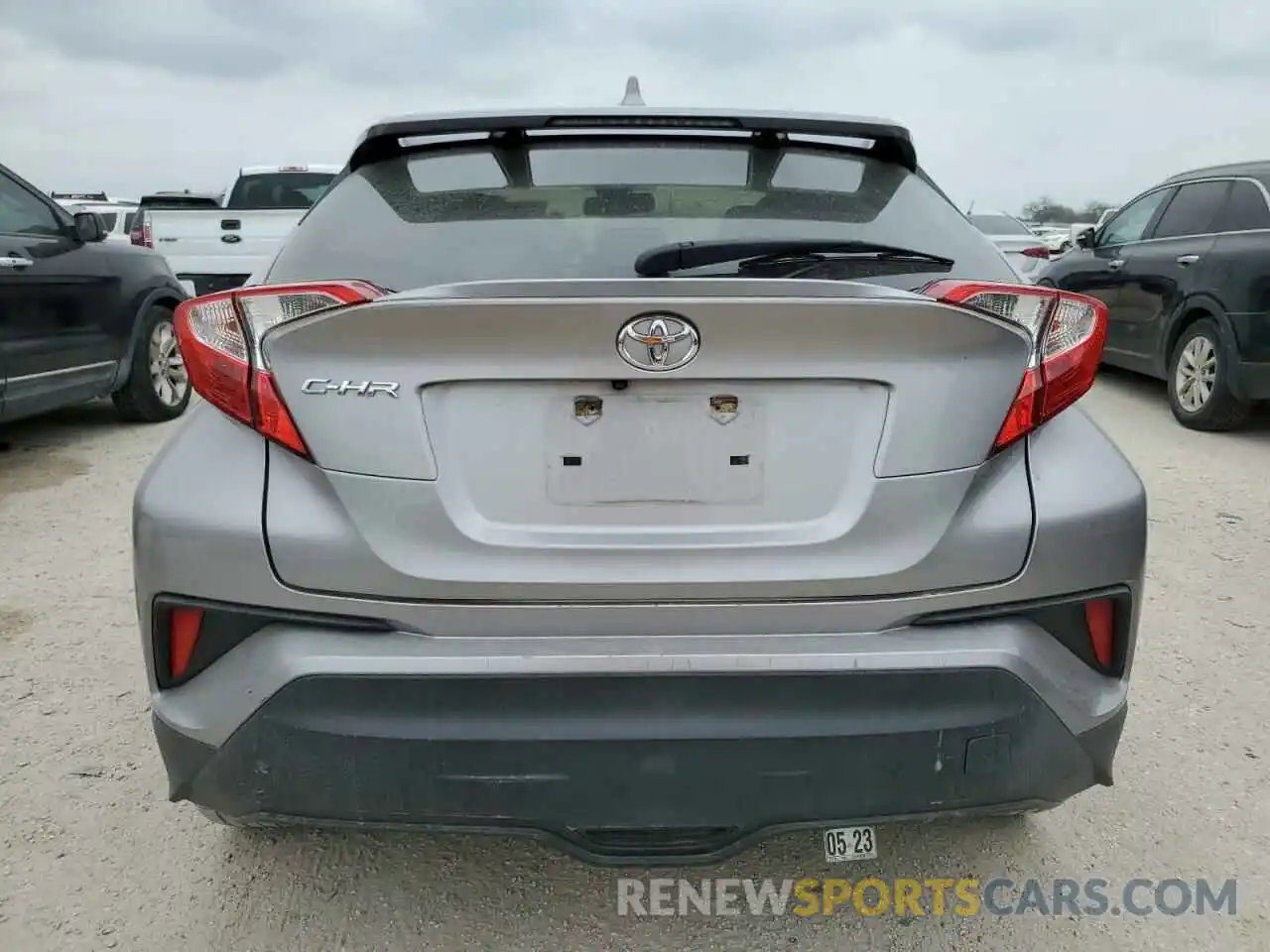 6 Photograph of a damaged car JTNKHMBX3K1035563 TOYOTA C-HR 2019