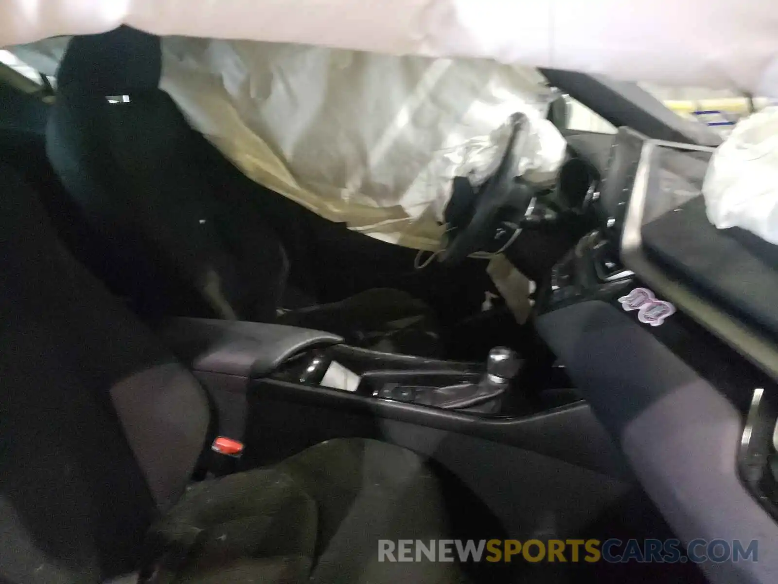 5 Photograph of a damaged car JTNKHMBX3K1035613 TOYOTA C-HR 2019