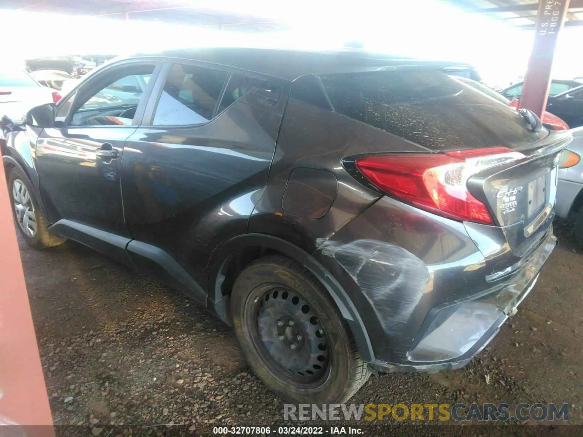 3 Photograph of a damaged car JTNKHMBX3K1038687 TOYOTA C-HR 2019