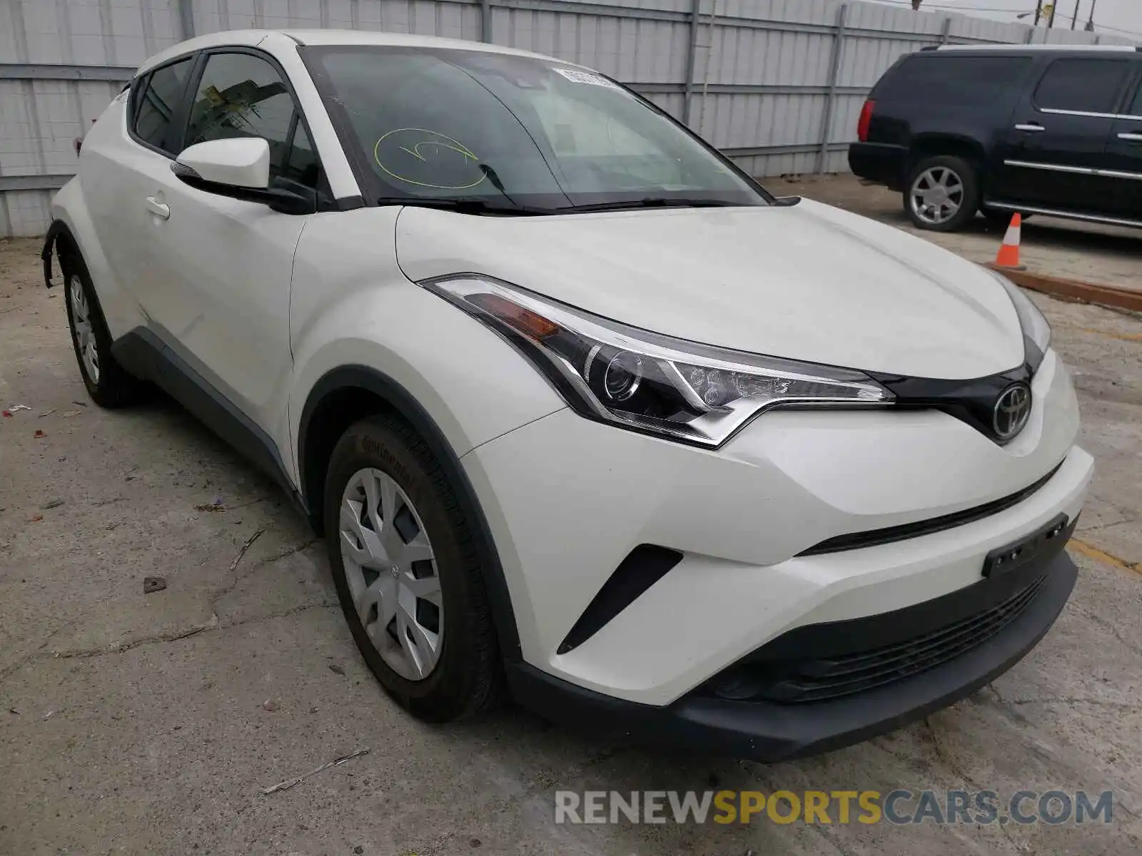 1 Photograph of a damaged car JTNKHMBX3K1040603 TOYOTA C-HR 2019