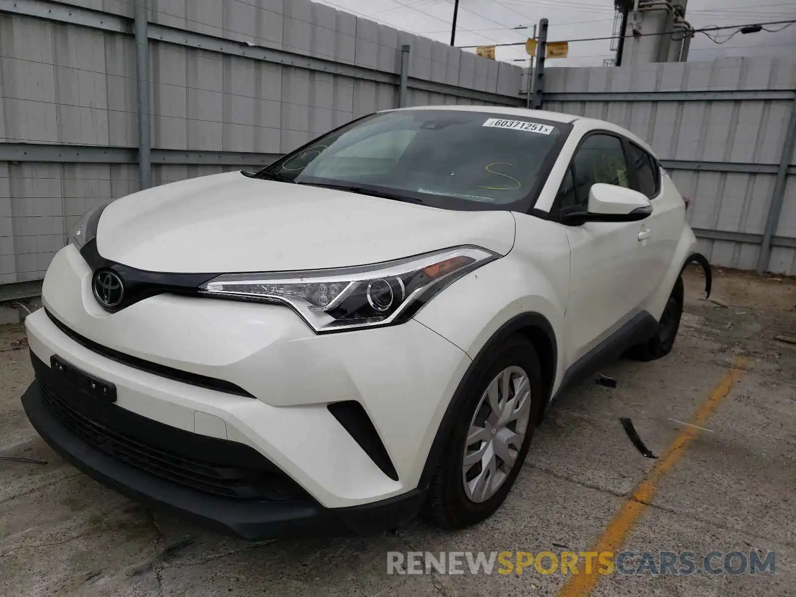 2 Photograph of a damaged car JTNKHMBX3K1040603 TOYOTA C-HR 2019