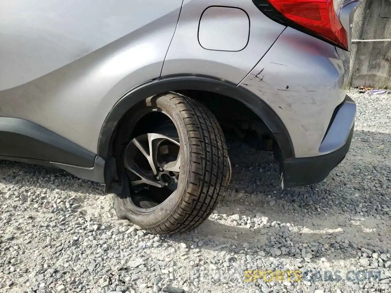 9 Photograph of a damaged car JTNKHMBX3K1042013 TOYOTA C-HR 2019