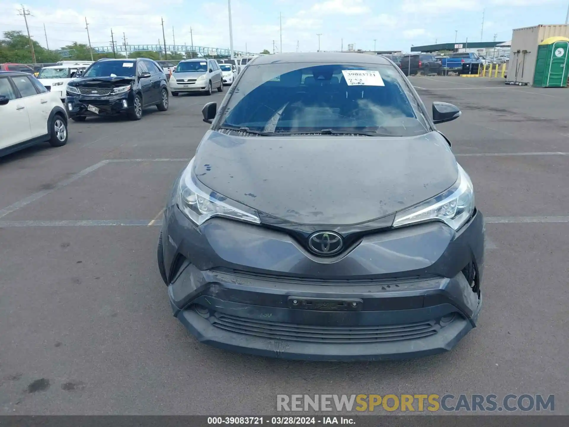 12 Фотография поврежденного автомобиля JTNKHMBX3K1045526 TOYOTA C-HR 2019