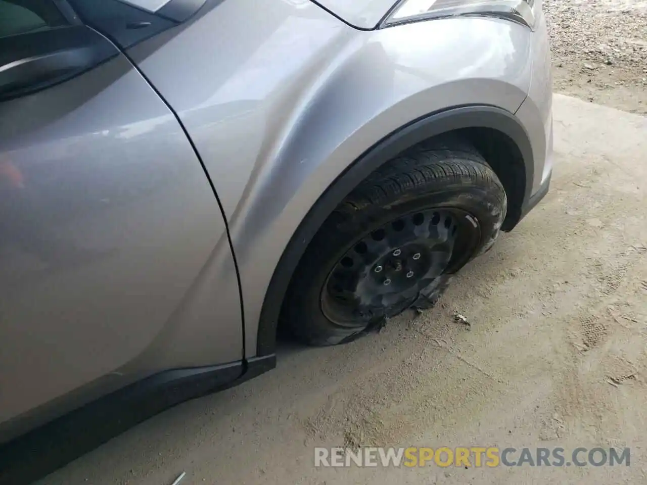 10 Photograph of a damaged car JTNKHMBX3K1048233 TOYOTA C-HR 2019