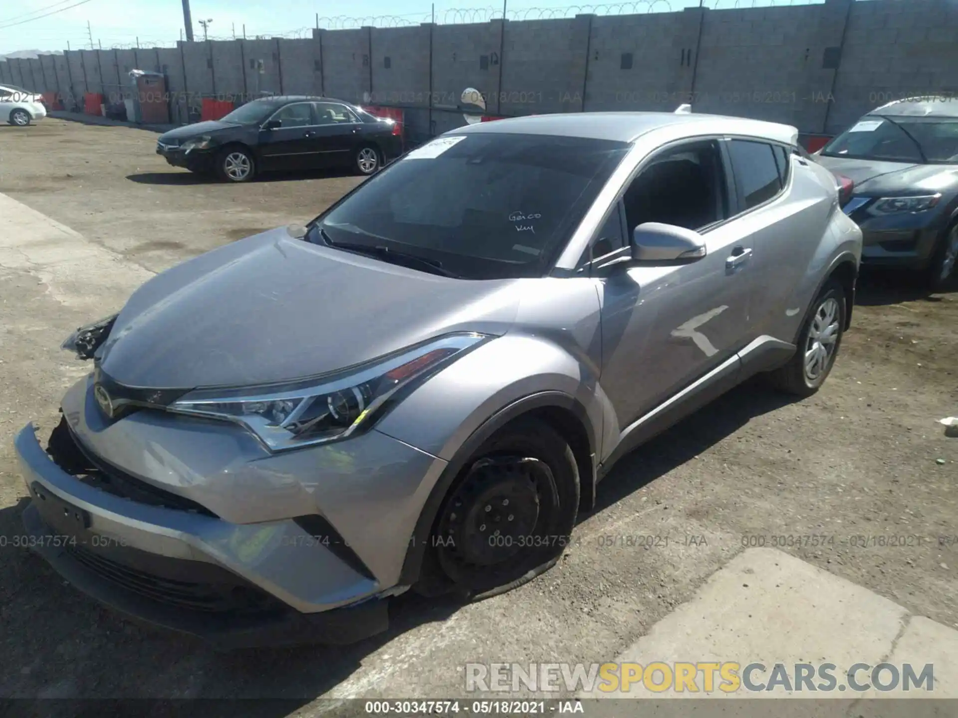 2 Фотография поврежденного автомобиля JTNKHMBX3K1054999 TOYOTA C-HR 2019