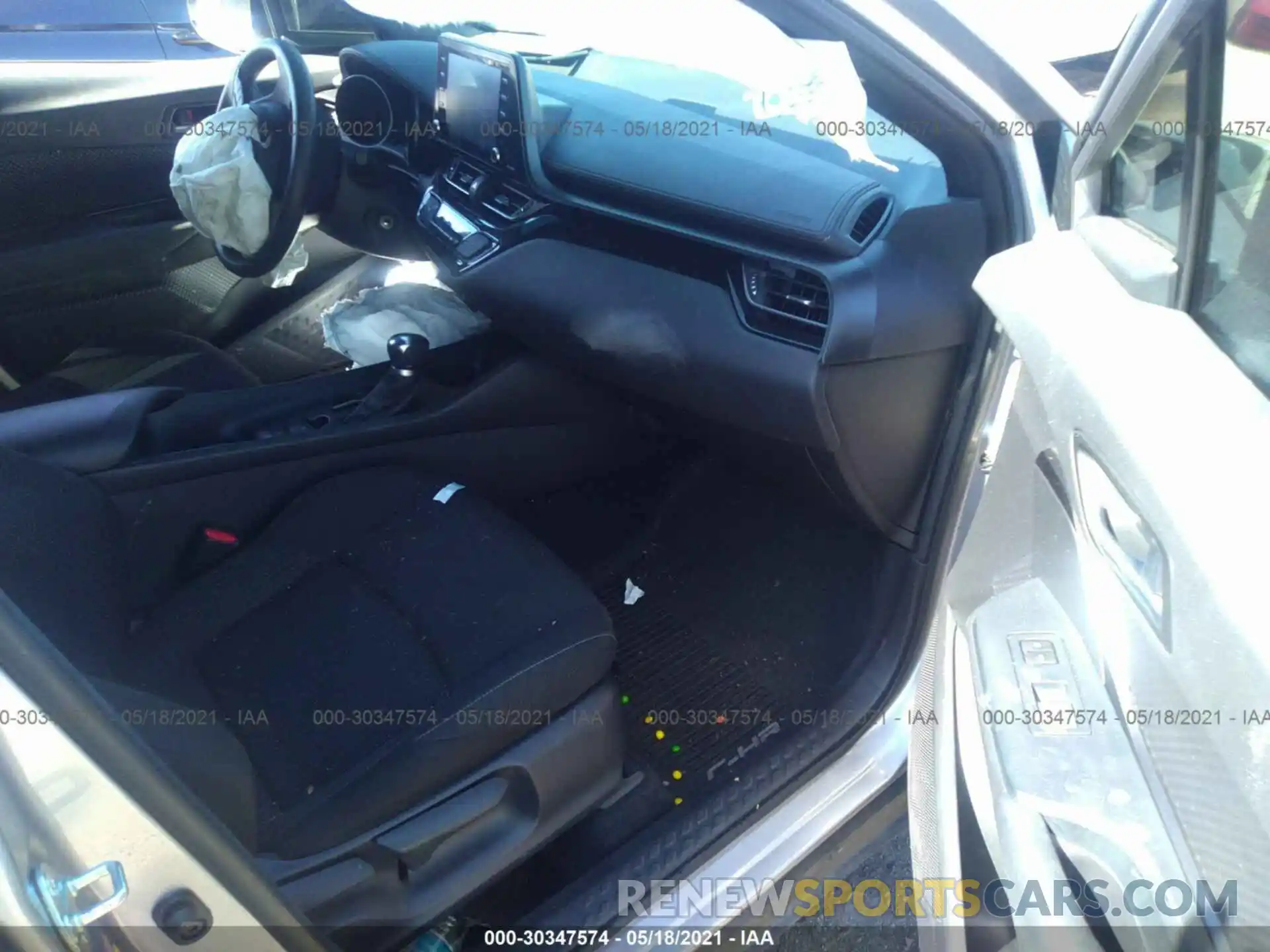 8 Photograph of a damaged car JTNKHMBX3K1054999 TOYOTA C-HR 2019