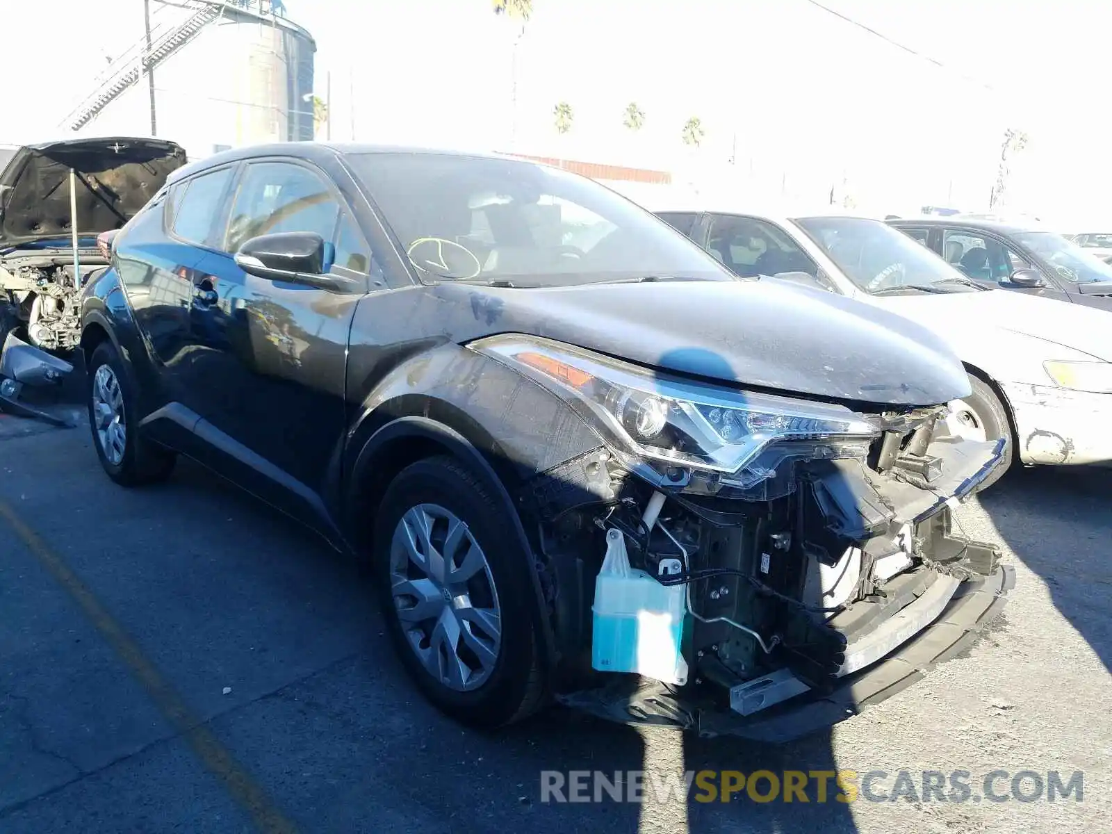 1 Photograph of a damaged car JTNKHMBX3K1055831 TOYOTA C-HR 2019