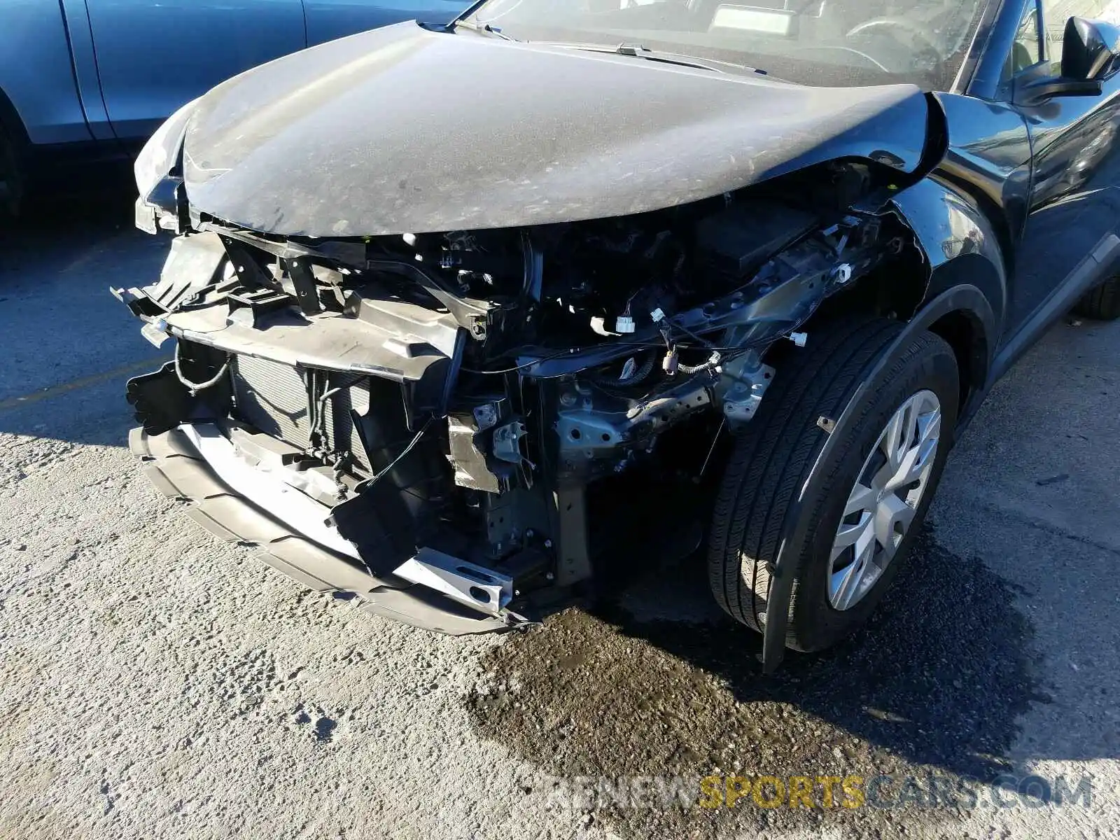 9 Photograph of a damaged car JTNKHMBX3K1055831 TOYOTA C-HR 2019