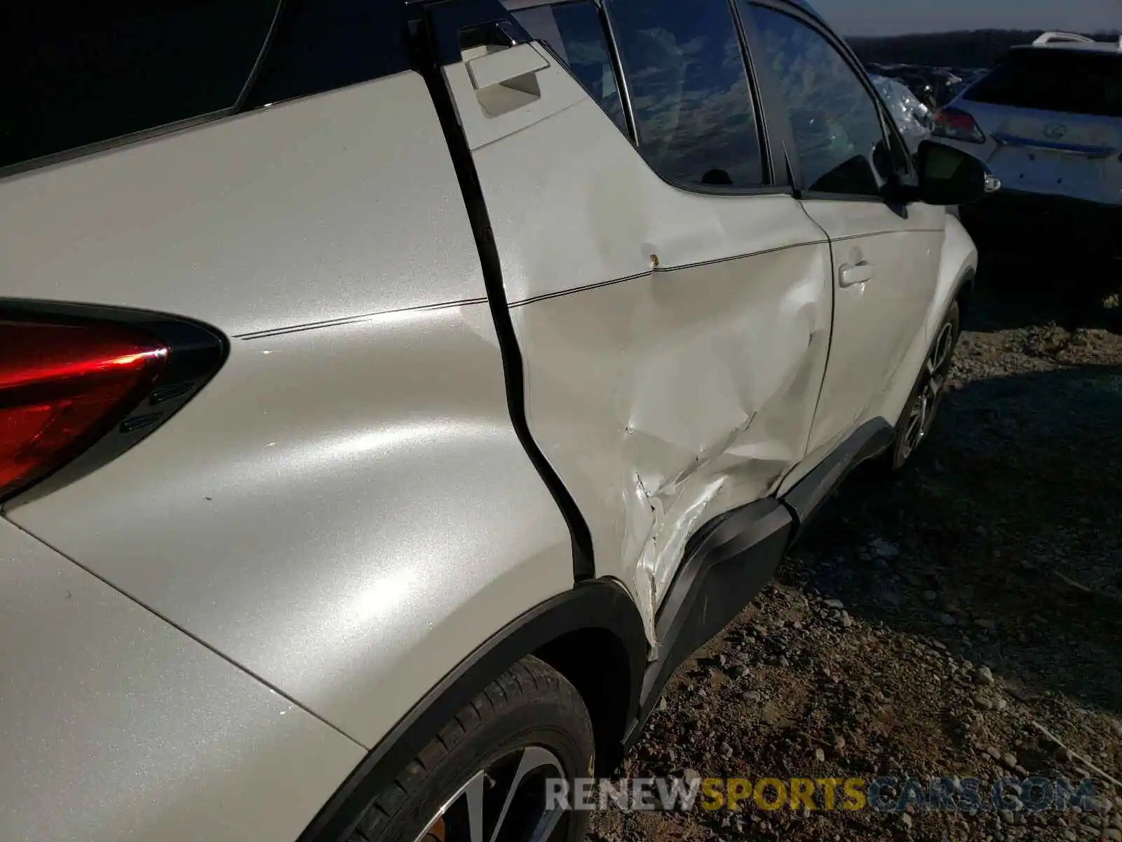 9 Photograph of a damaged car JTNKHMBX3K1056090 TOYOTA C-HR 2019