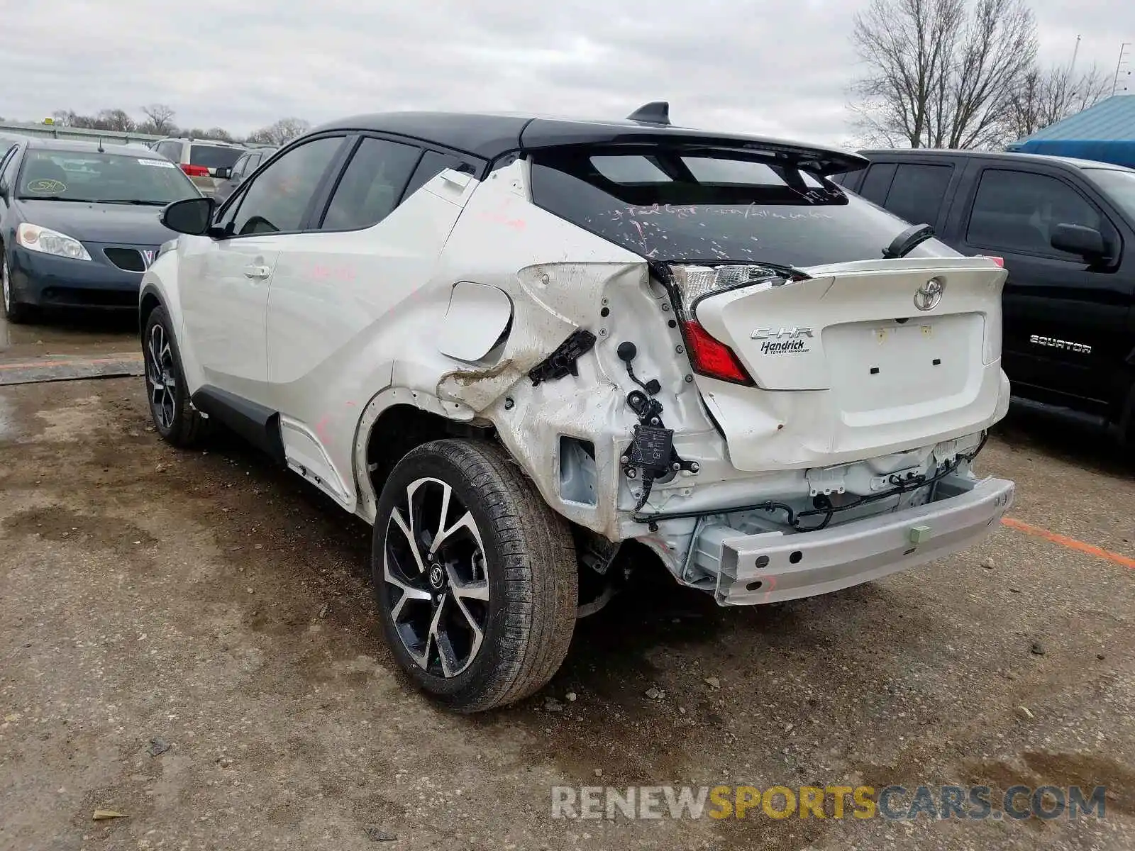 3 Photograph of a damaged car JTNKHMBX3K1057742 TOYOTA C-HR 2019