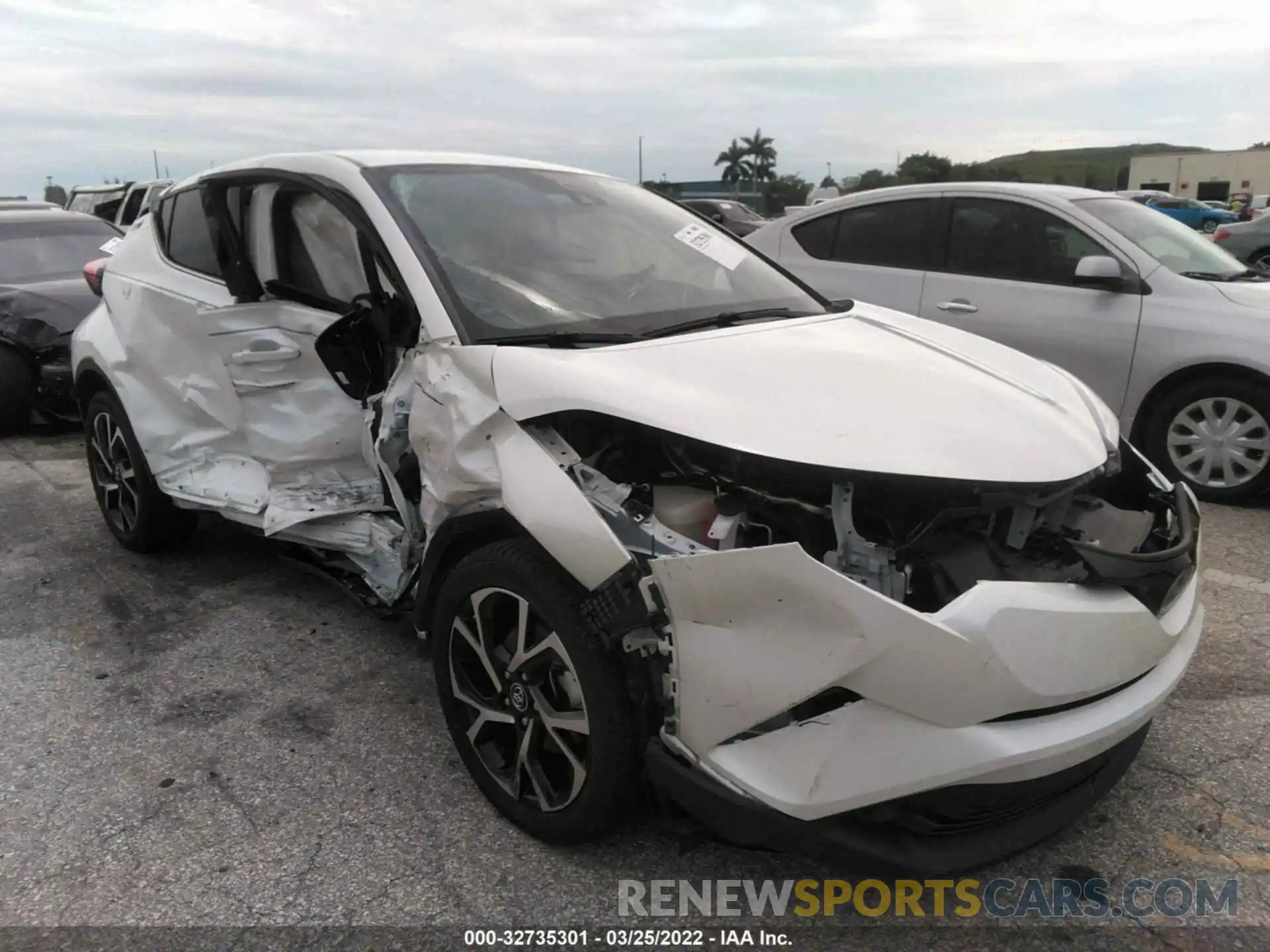 6 Photograph of a damaged car JTNKHMBX3K1061001 TOYOTA C-HR 2019