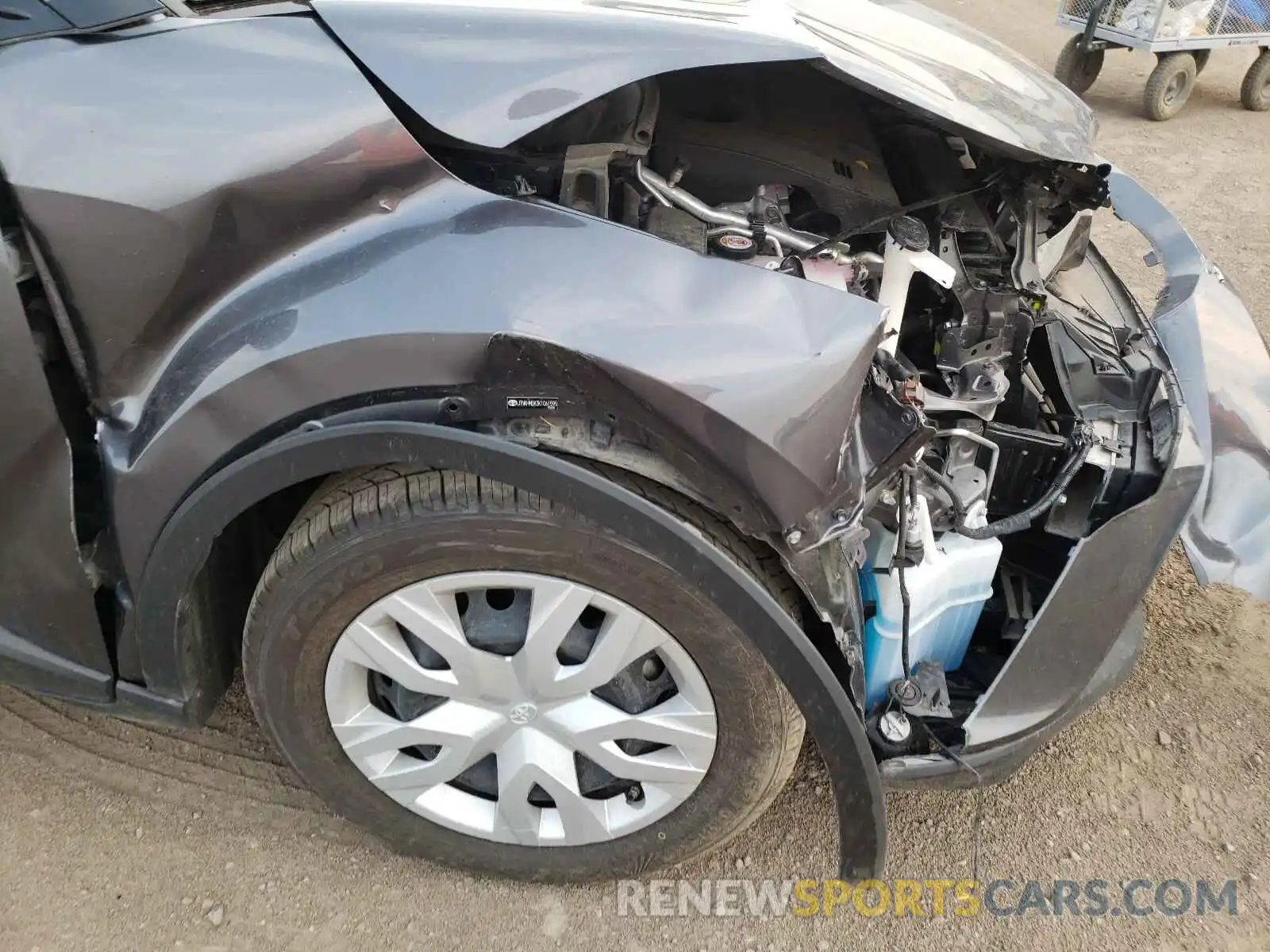 9 Photograph of a damaged car JTNKHMBX3K1061595 TOYOTA C-HR 2019