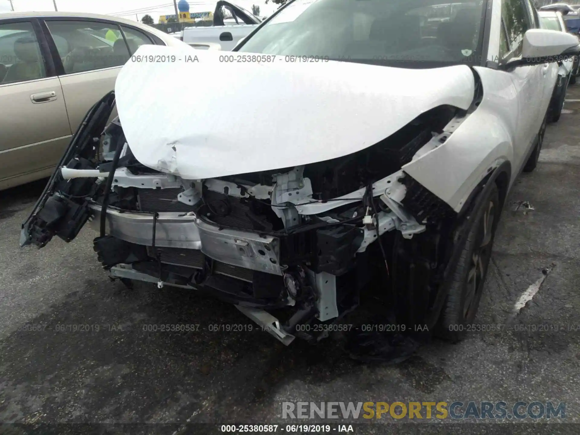 6 Photograph of a damaged car JTNKHMBX4K1020151 TOYOTA C-HR 2019