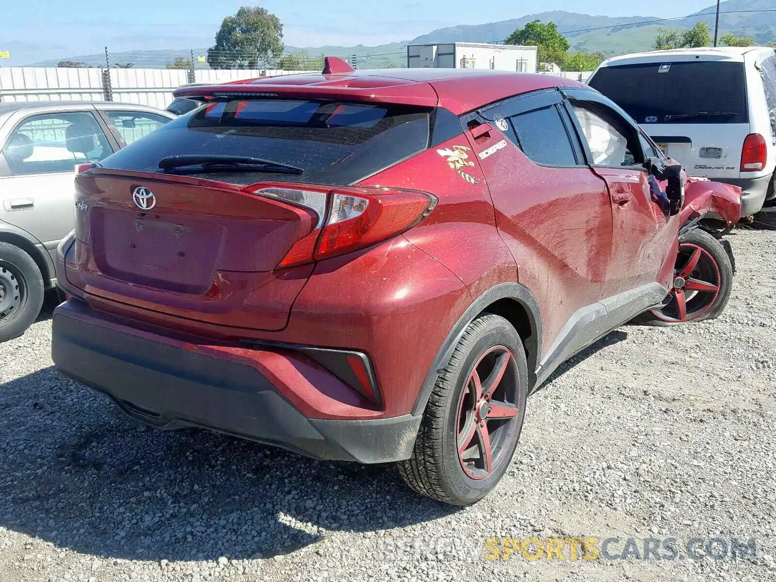 4 Photograph of a damaged car JTNKHMBX4K1024913 TOYOTA C-HR 2019