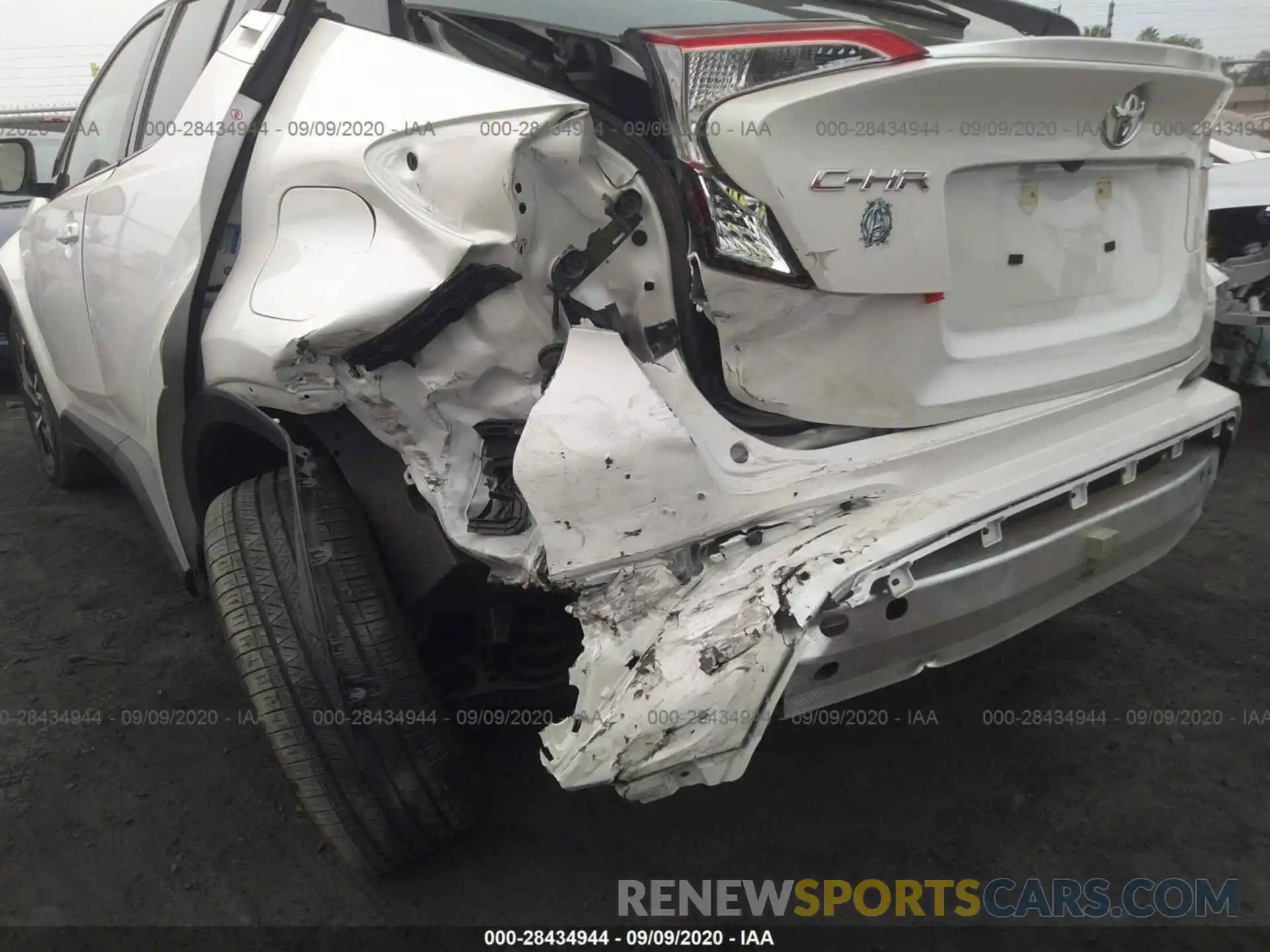 6 Photograph of a damaged car JTNKHMBX4K1029061 TOYOTA C-HR 2019