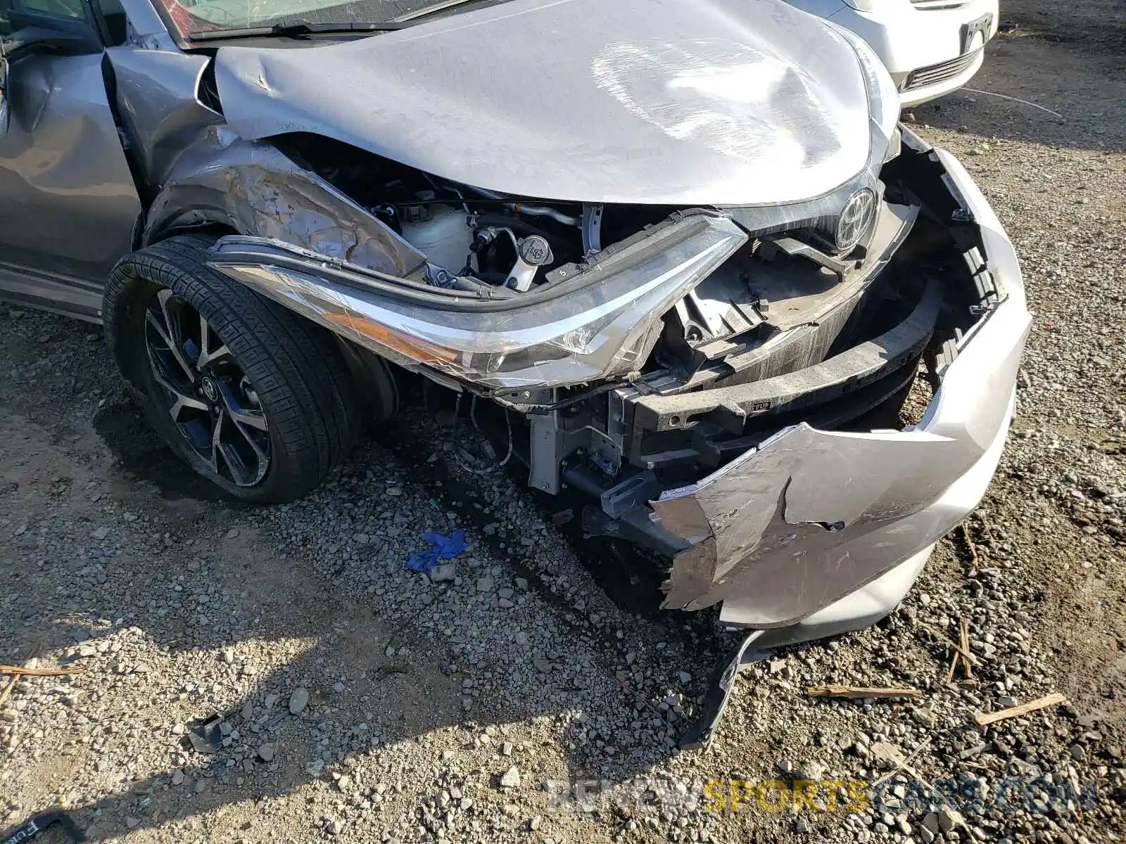 9 Photograph of a damaged car JTNKHMBX4K1030260 TOYOTA C-HR 2019