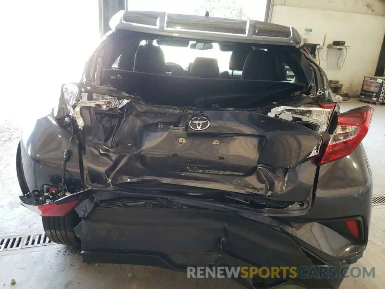 9 Photograph of a damaged car JTNKHMBX4K1033854 TOYOTA C-HR 2019