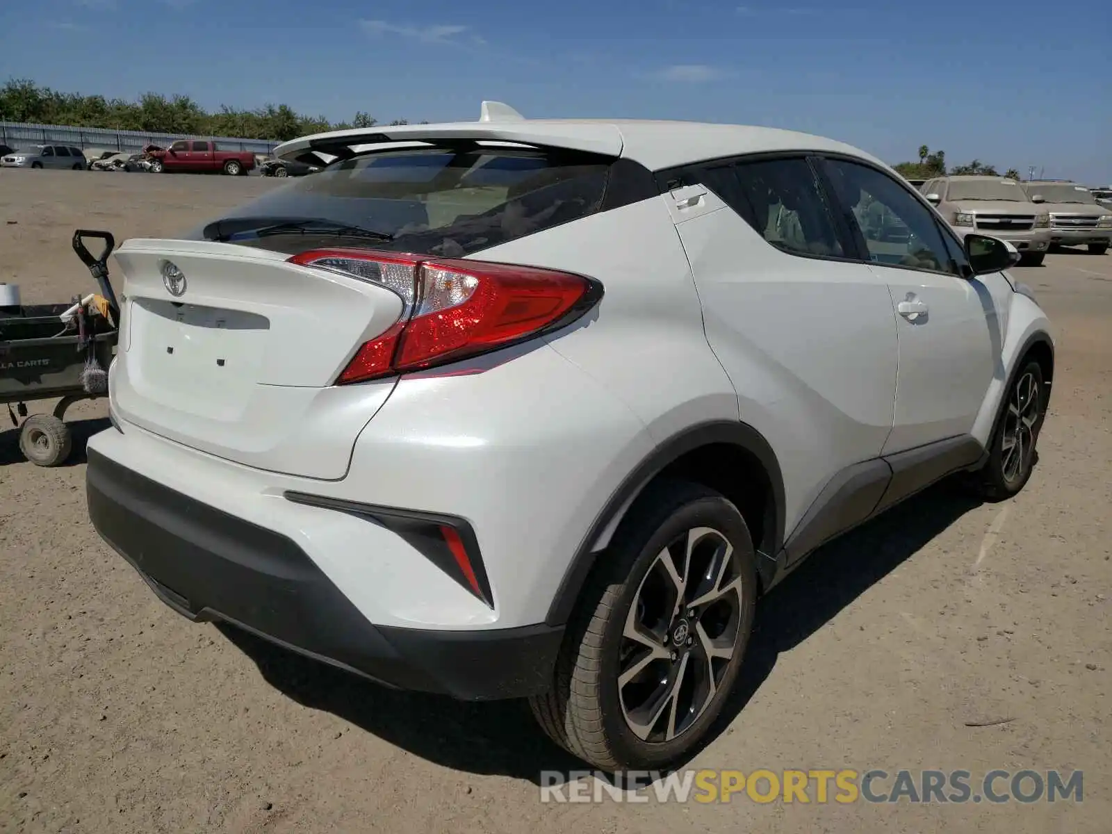 4 Photograph of a damaged car JTNKHMBX4K1038066 TOYOTA C-HR 2019