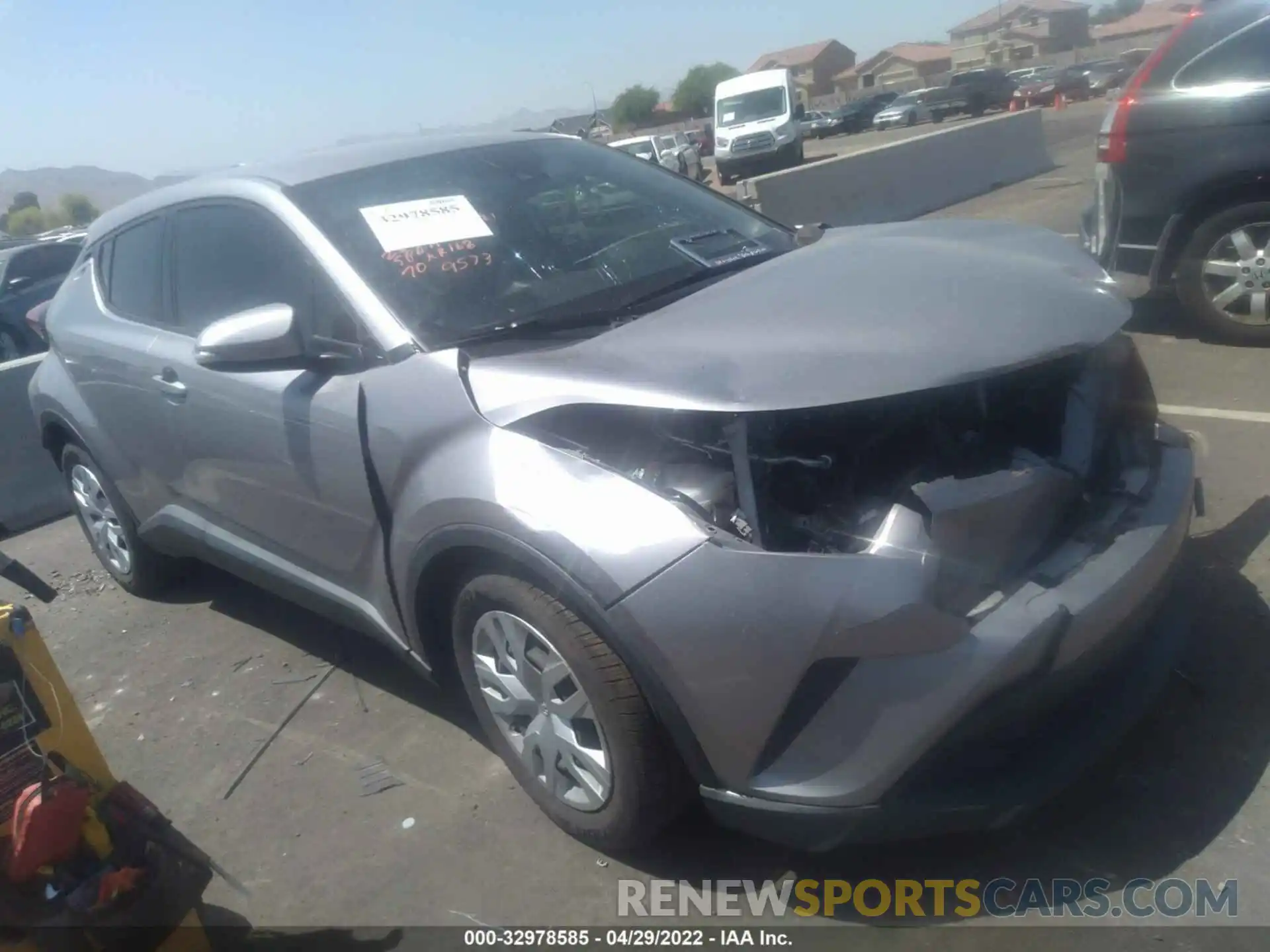 1 Photograph of a damaged car JTNKHMBX4K1039573 TOYOTA C-HR 2019