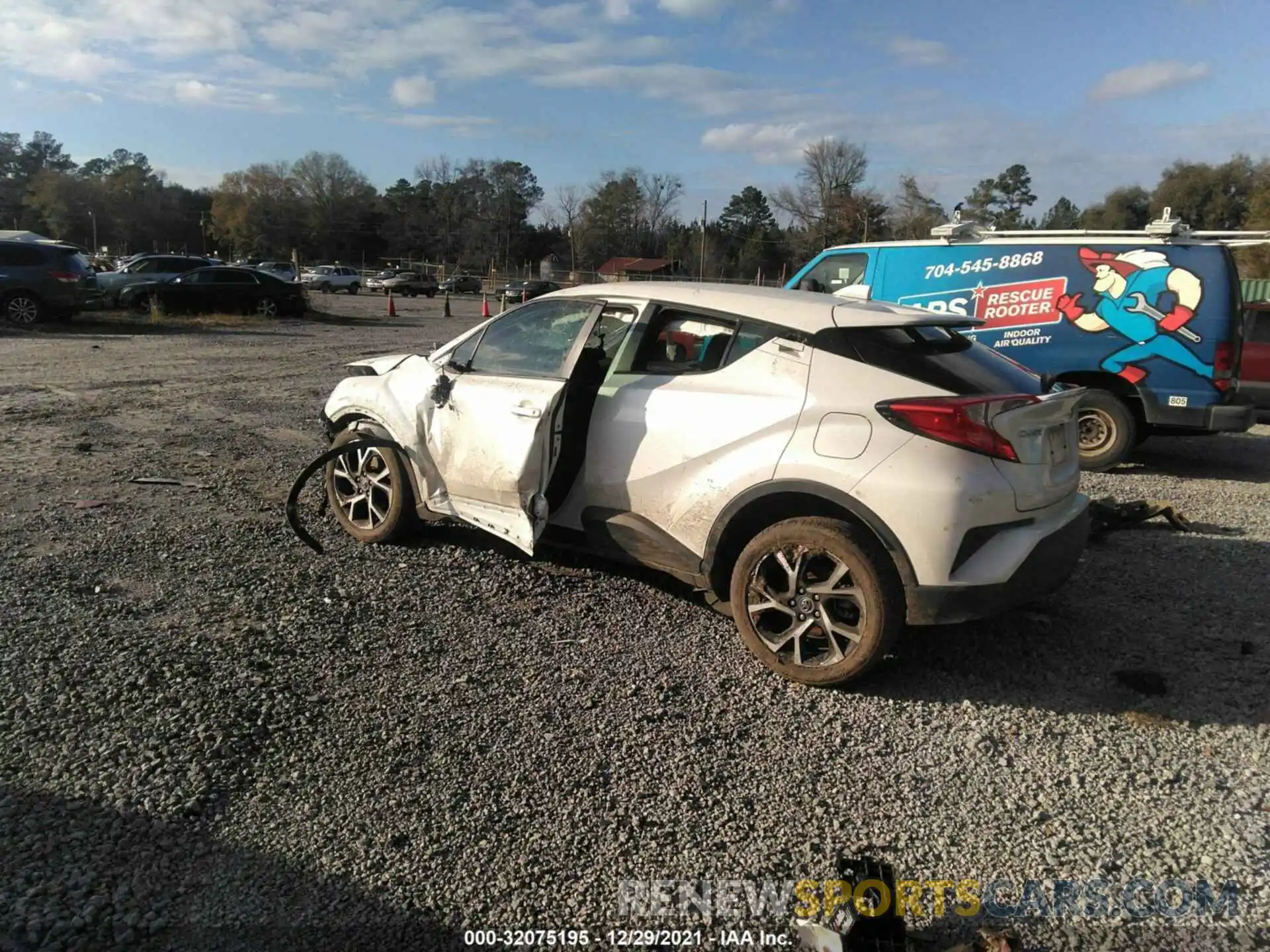 3 Photograph of a damaged car JTNKHMBX4K1046071 TOYOTA C-HR 2019