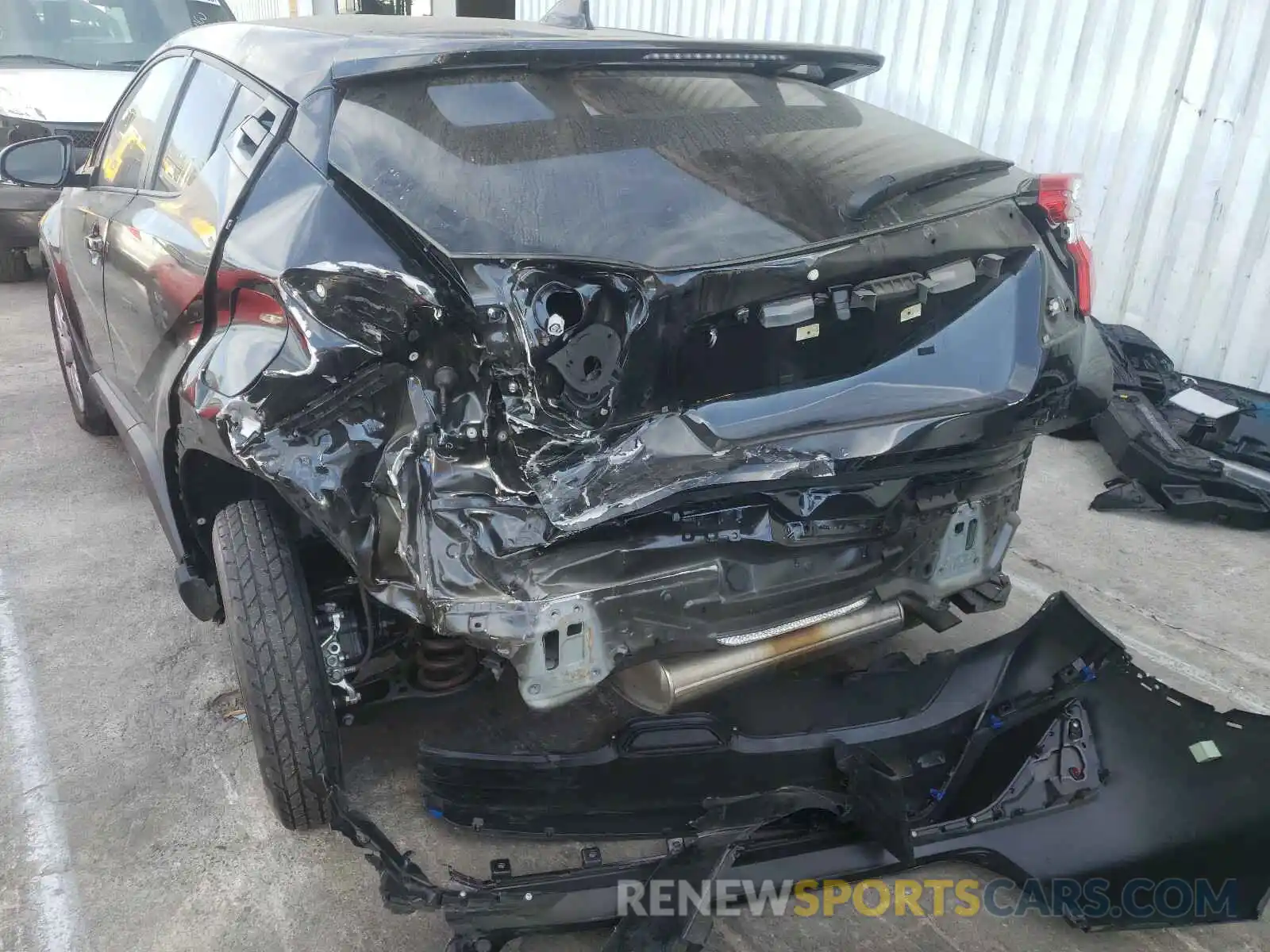 9 Photograph of a damaged car JTNKHMBX4K1050458 TOYOTA C-HR 2019