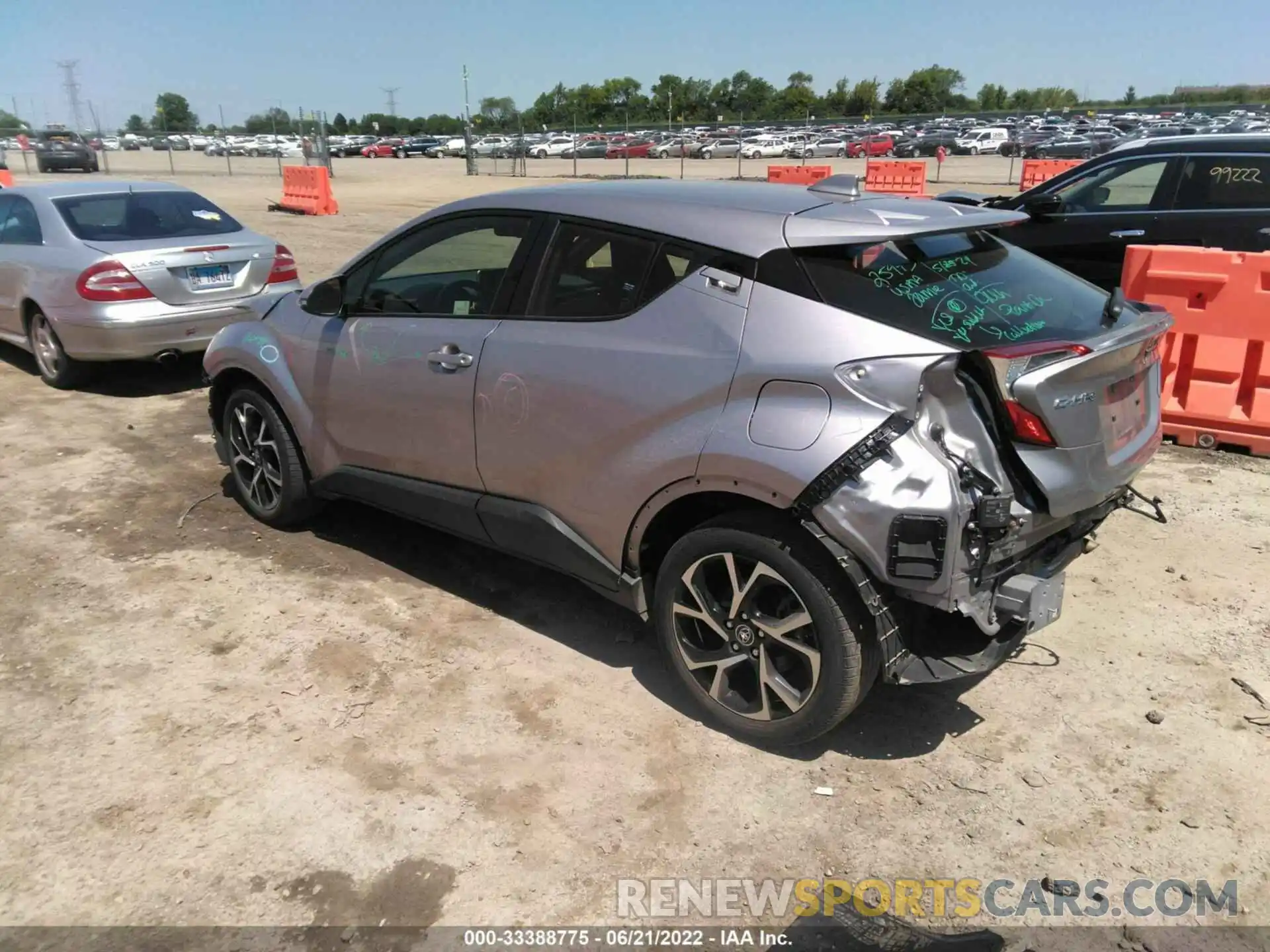 3 Photograph of a damaged car JTNKHMBX4K1052159 TOYOTA C-HR 2019