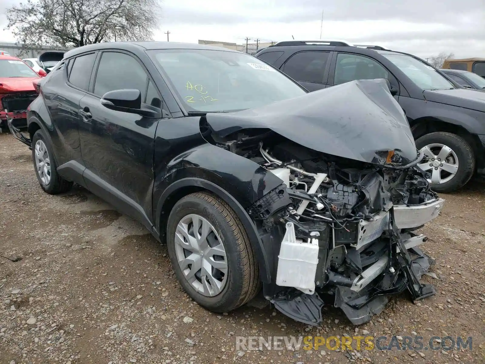 1 Фотография поврежденного автомобиля JTNKHMBX4K1056891 TOYOTA C-HR 2019