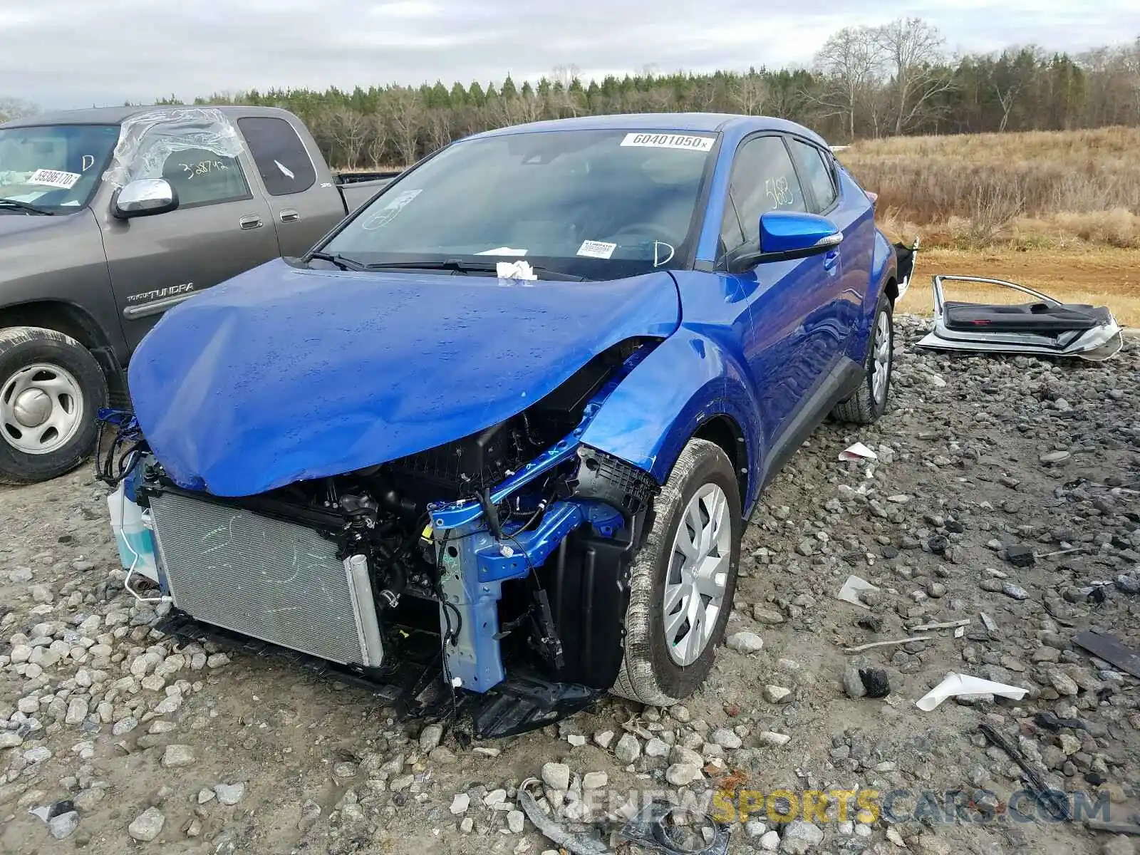 2 Фотография поврежденного автомобиля JTNKHMBX4K1060410 TOYOTA C-HR 2019