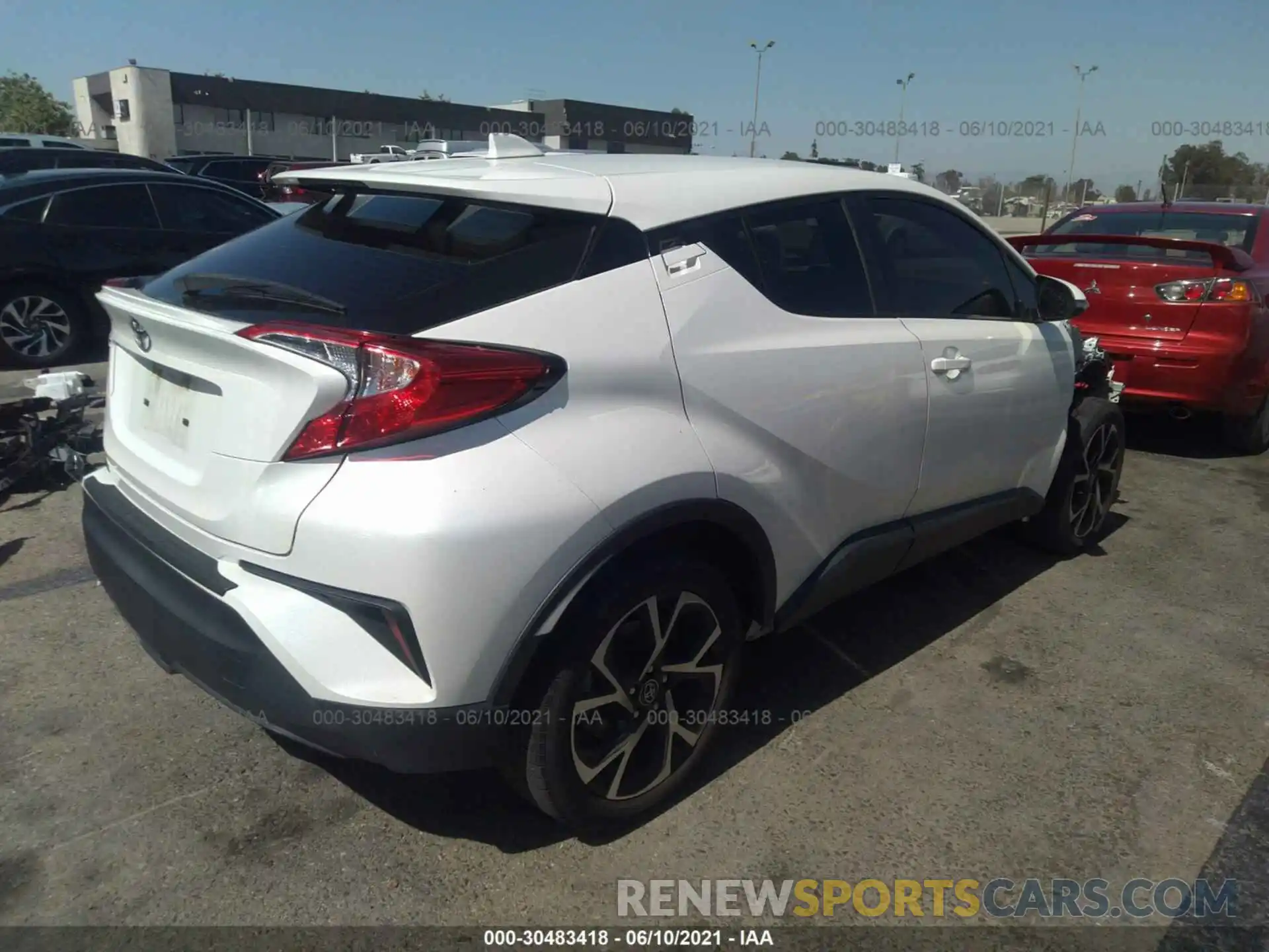 4 Photograph of a damaged car JTNKHMBX5K1017078 TOYOTA C-HR 2019