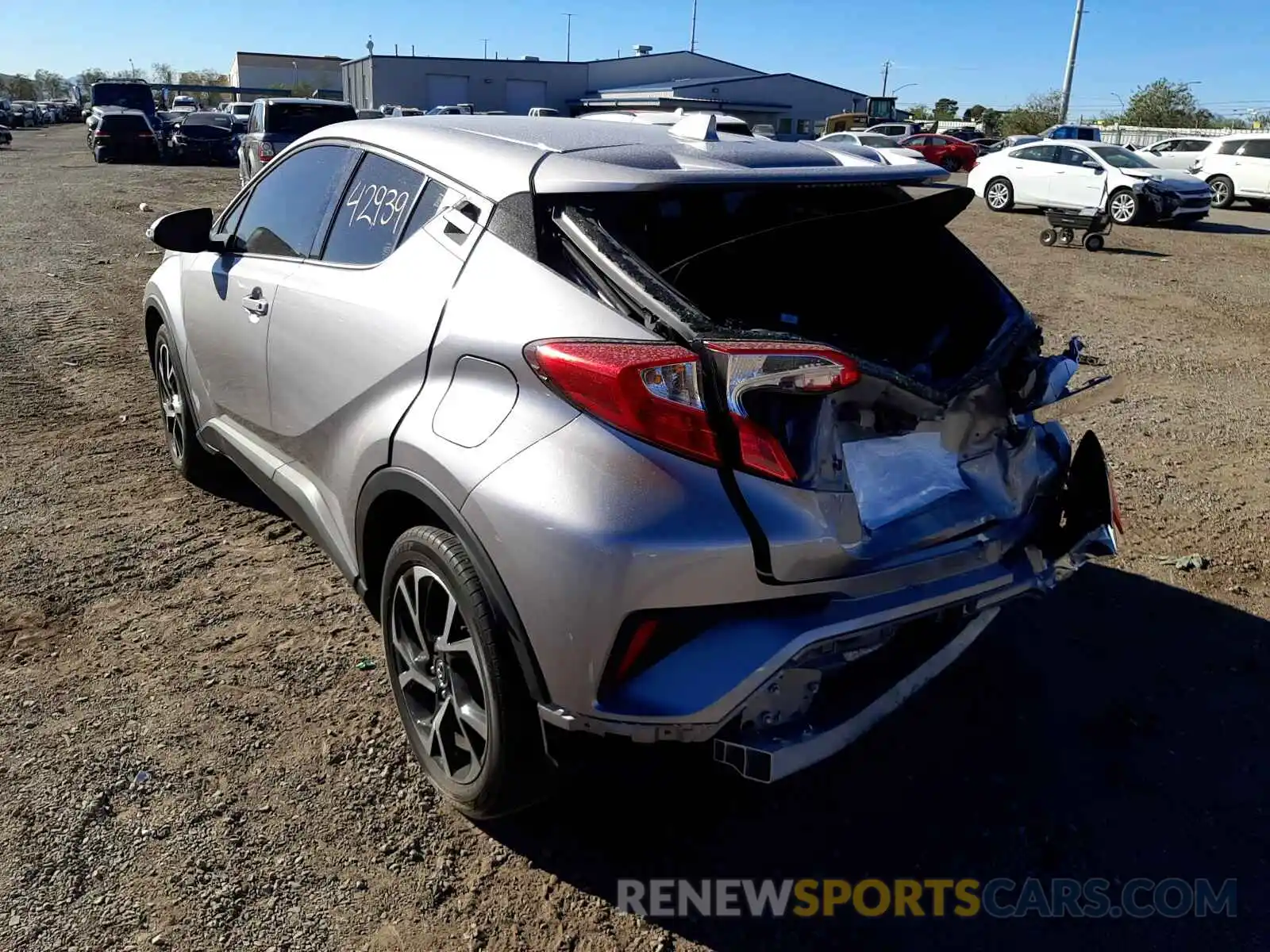 3 Photograph of a damaged car JTNKHMBX5K1026587 TOYOTA C-HR 2019