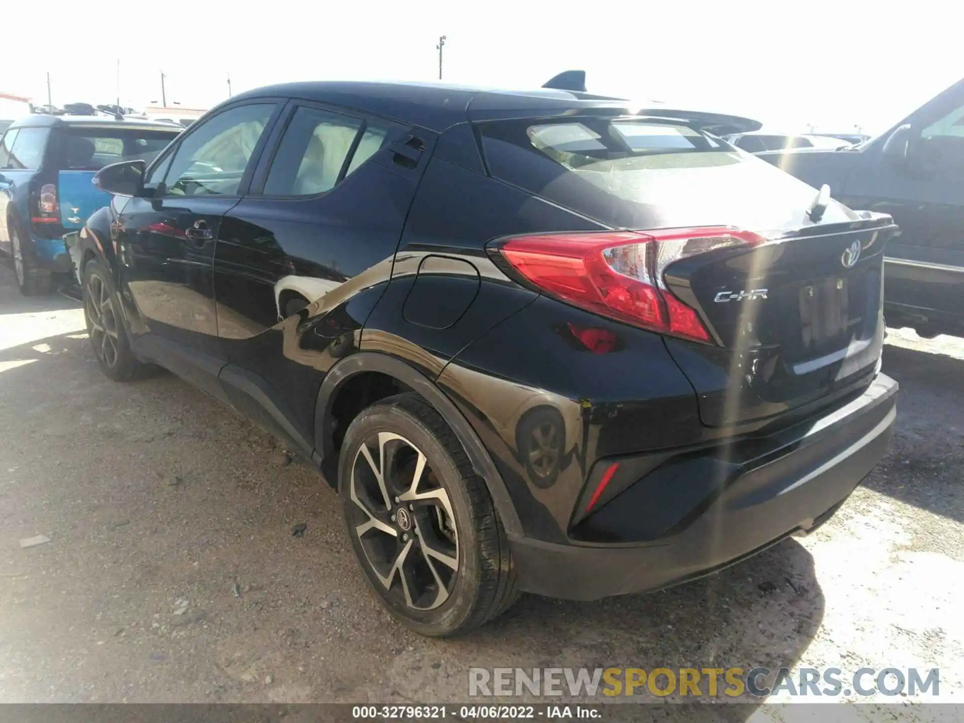 3 Photograph of a damaged car JTNKHMBX5K1027285 TOYOTA C-HR 2019