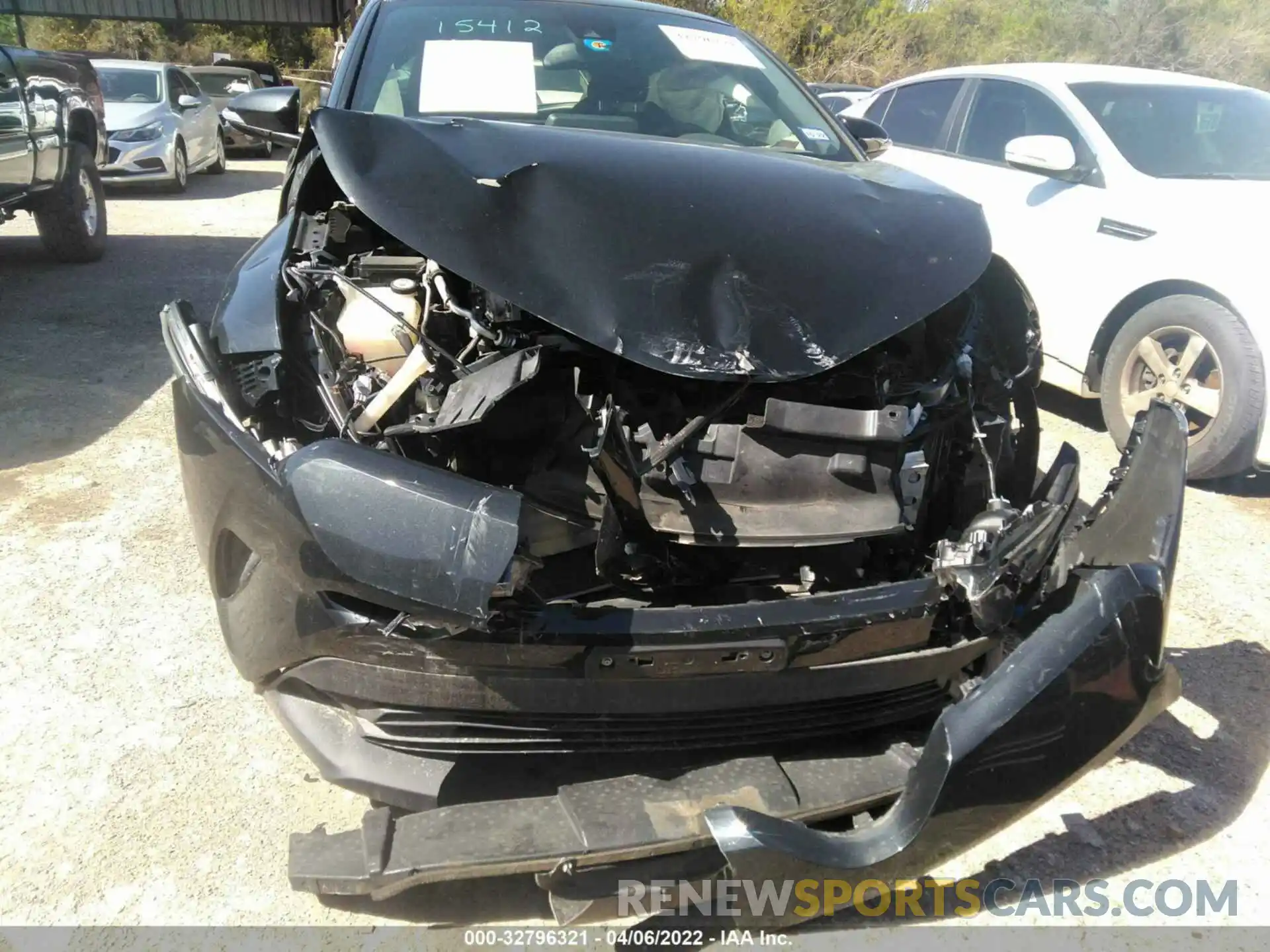 6 Photograph of a damaged car JTNKHMBX5K1027285 TOYOTA C-HR 2019