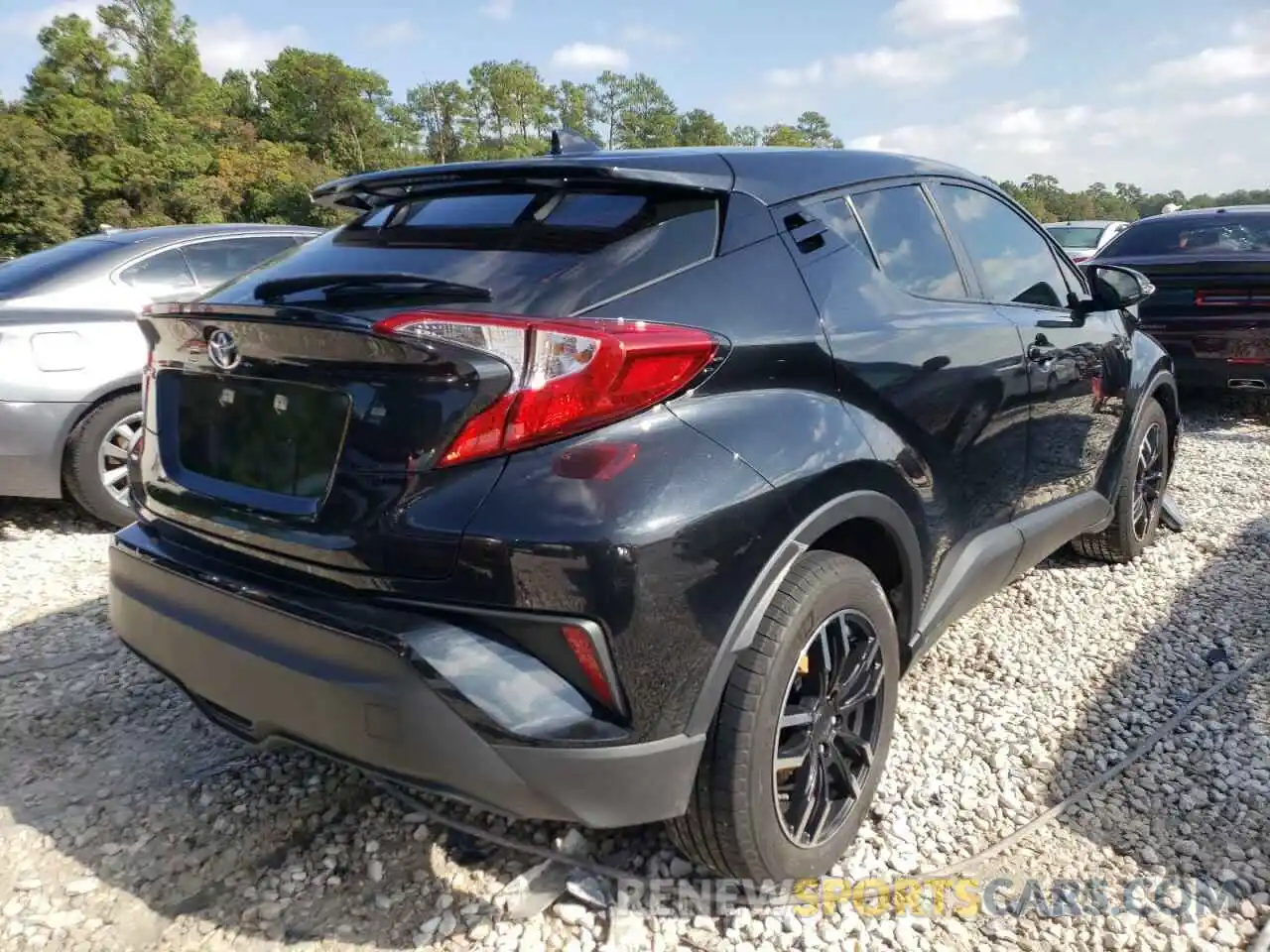 4 Photograph of a damaged car JTNKHMBX5K1031420 TOYOTA C-HR 2019