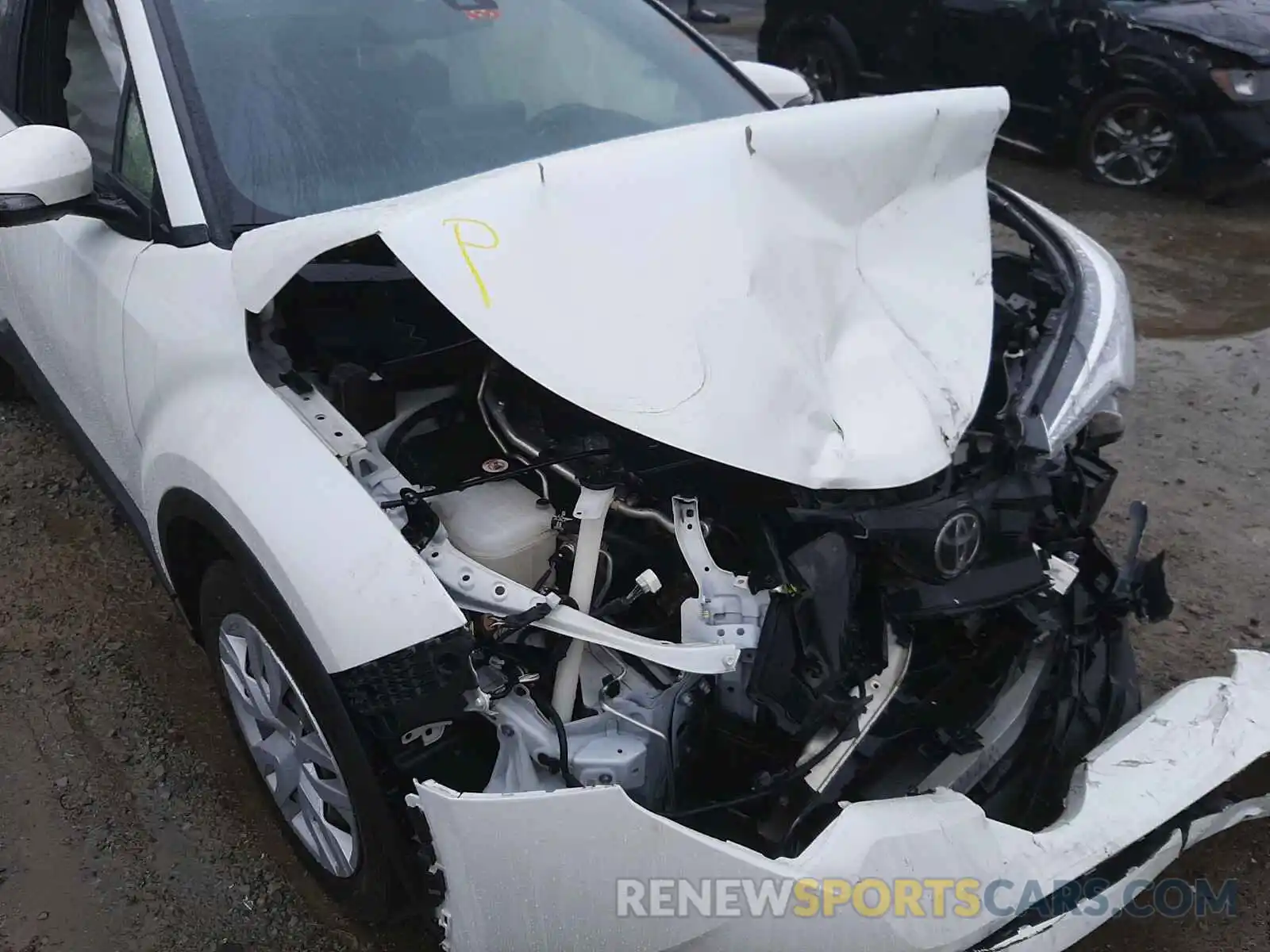 9 Photograph of a damaged car JTNKHMBX5K1032387 TOYOTA C-HR 2019