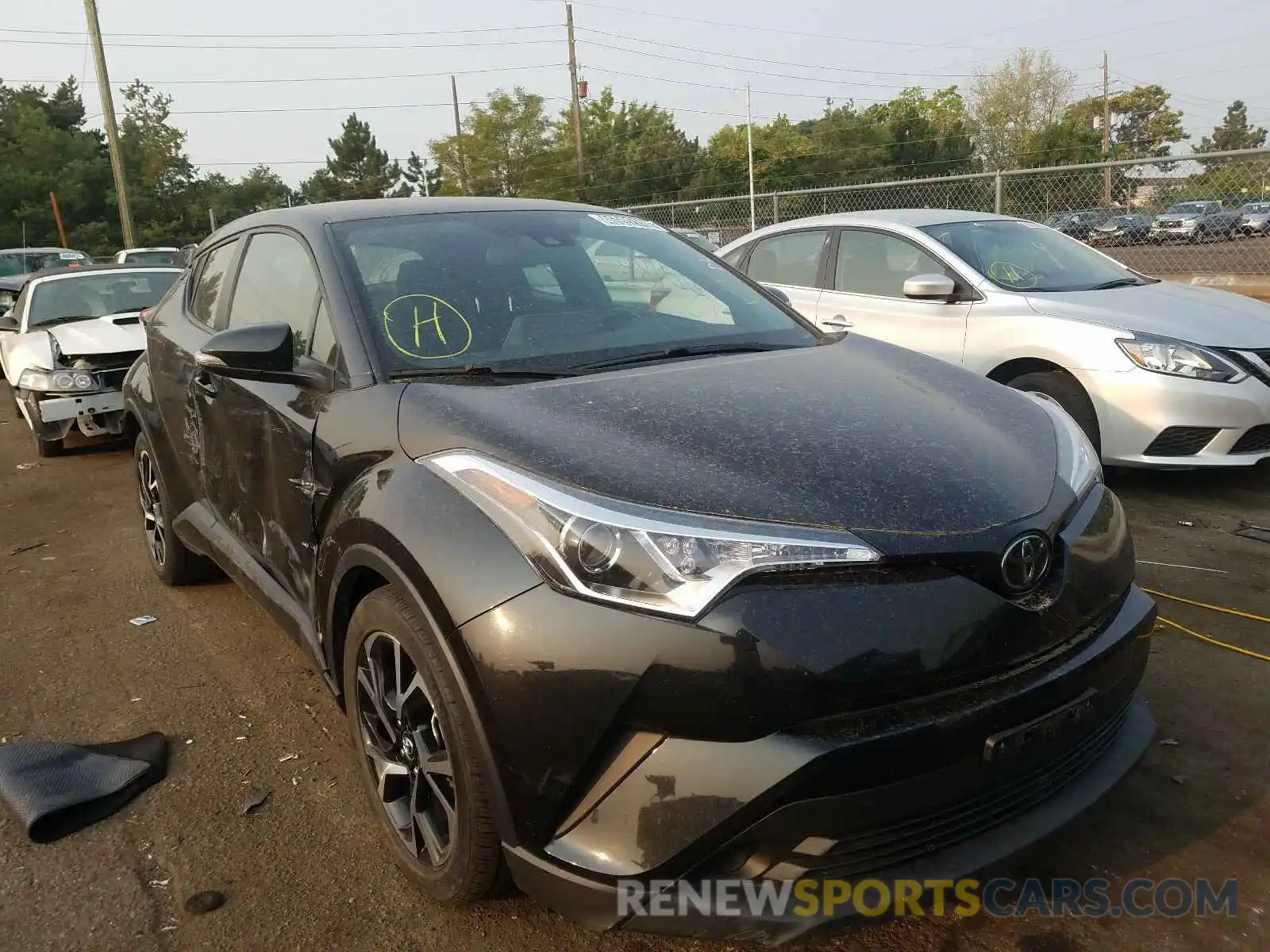 1 Photograph of a damaged car JTNKHMBX5K1032938 TOYOTA C-HR 2019