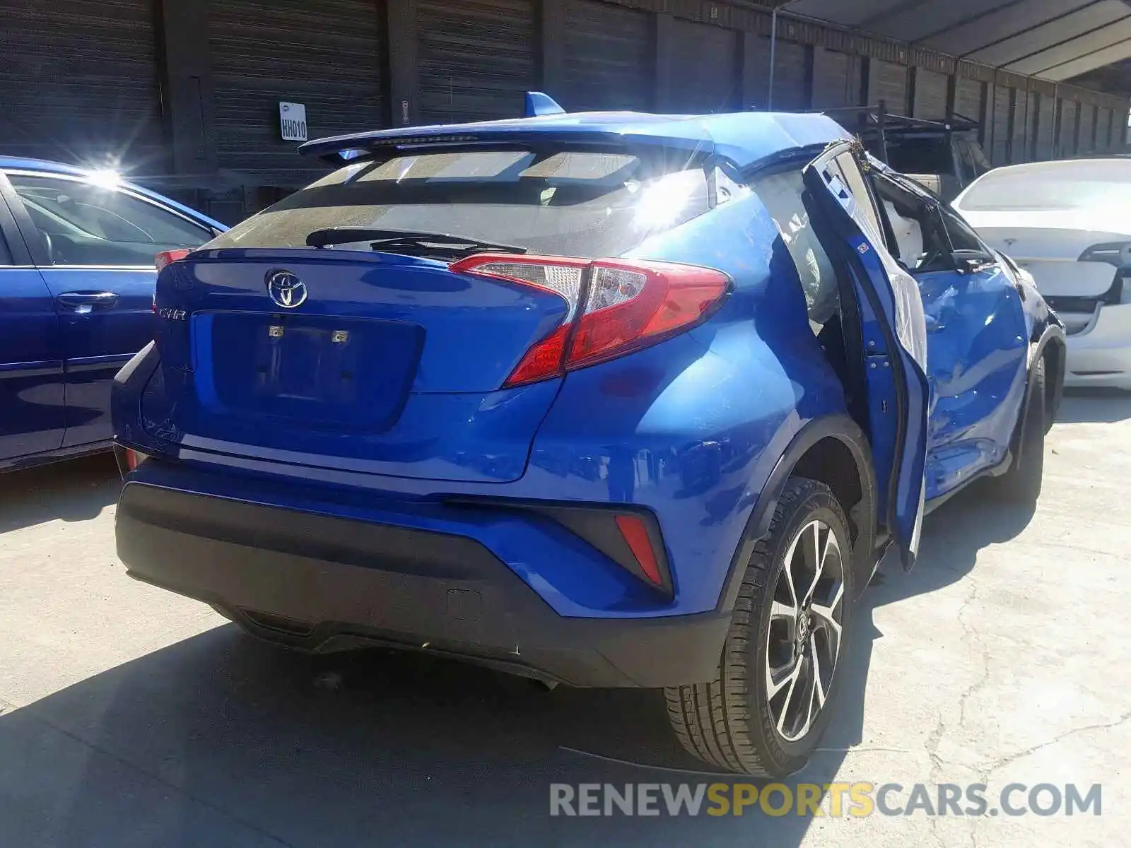 4 Photograph of a damaged car JTNKHMBX5K1035404 TOYOTA C-HR 2019