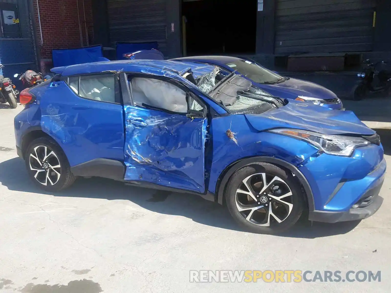 9 Photograph of a damaged car JTNKHMBX5K1035404 TOYOTA C-HR 2019