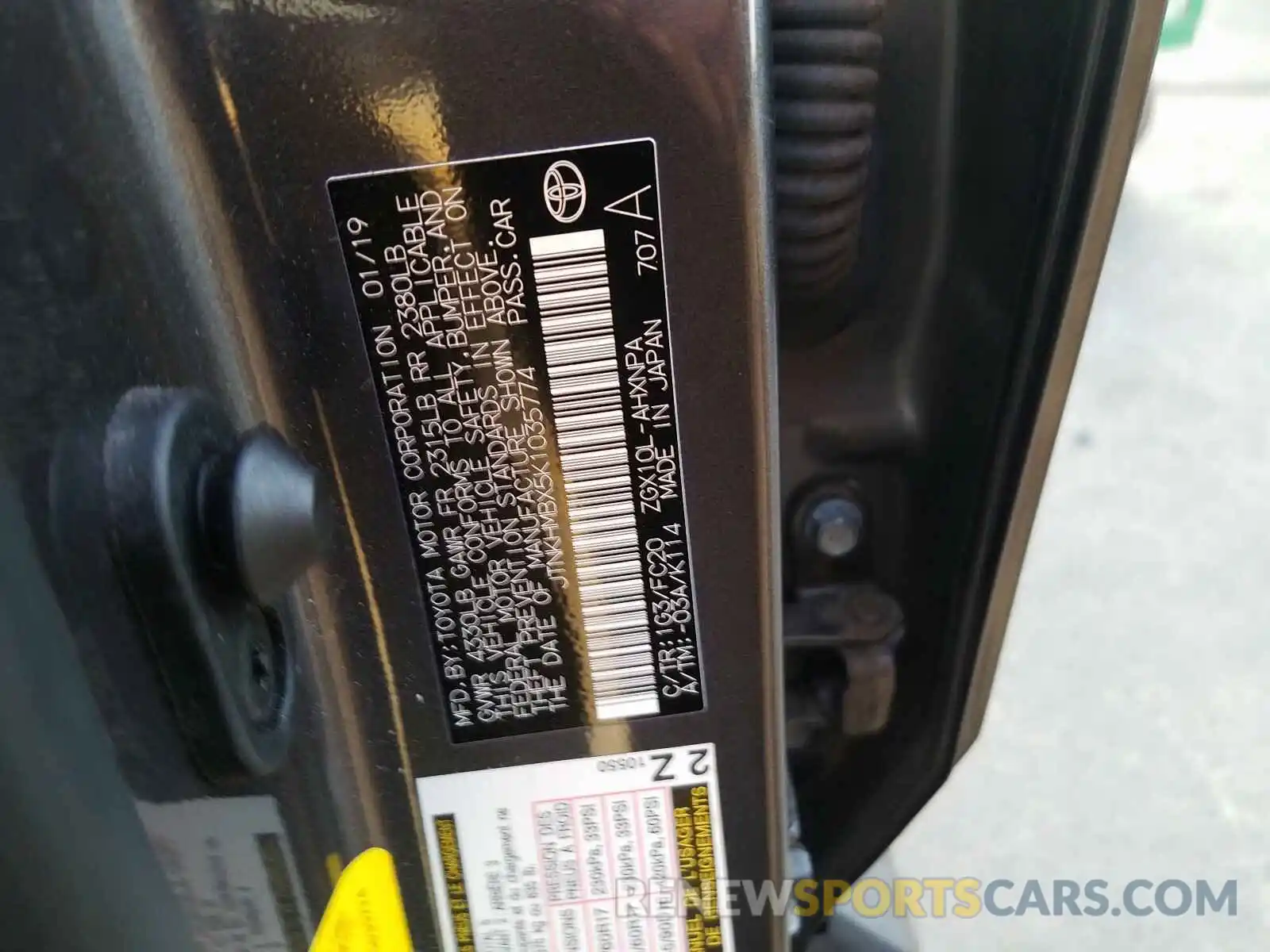 10 Photograph of a damaged car JTNKHMBX5K1035774 TOYOTA C-HR 2019