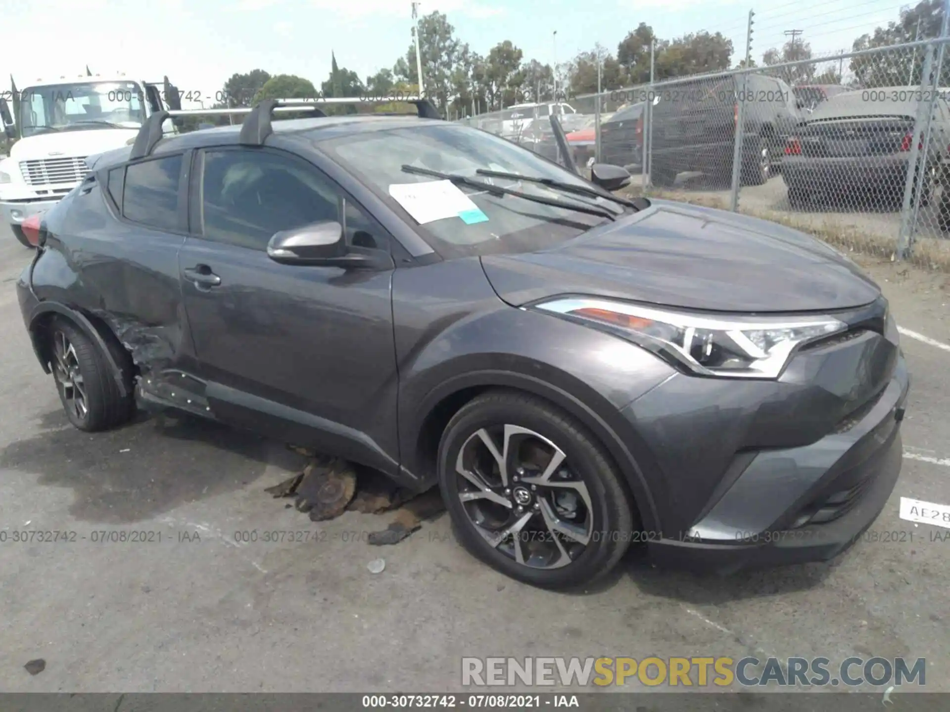 1 Photograph of a damaged car JTNKHMBX5K1036777 TOYOTA C-HR 2019