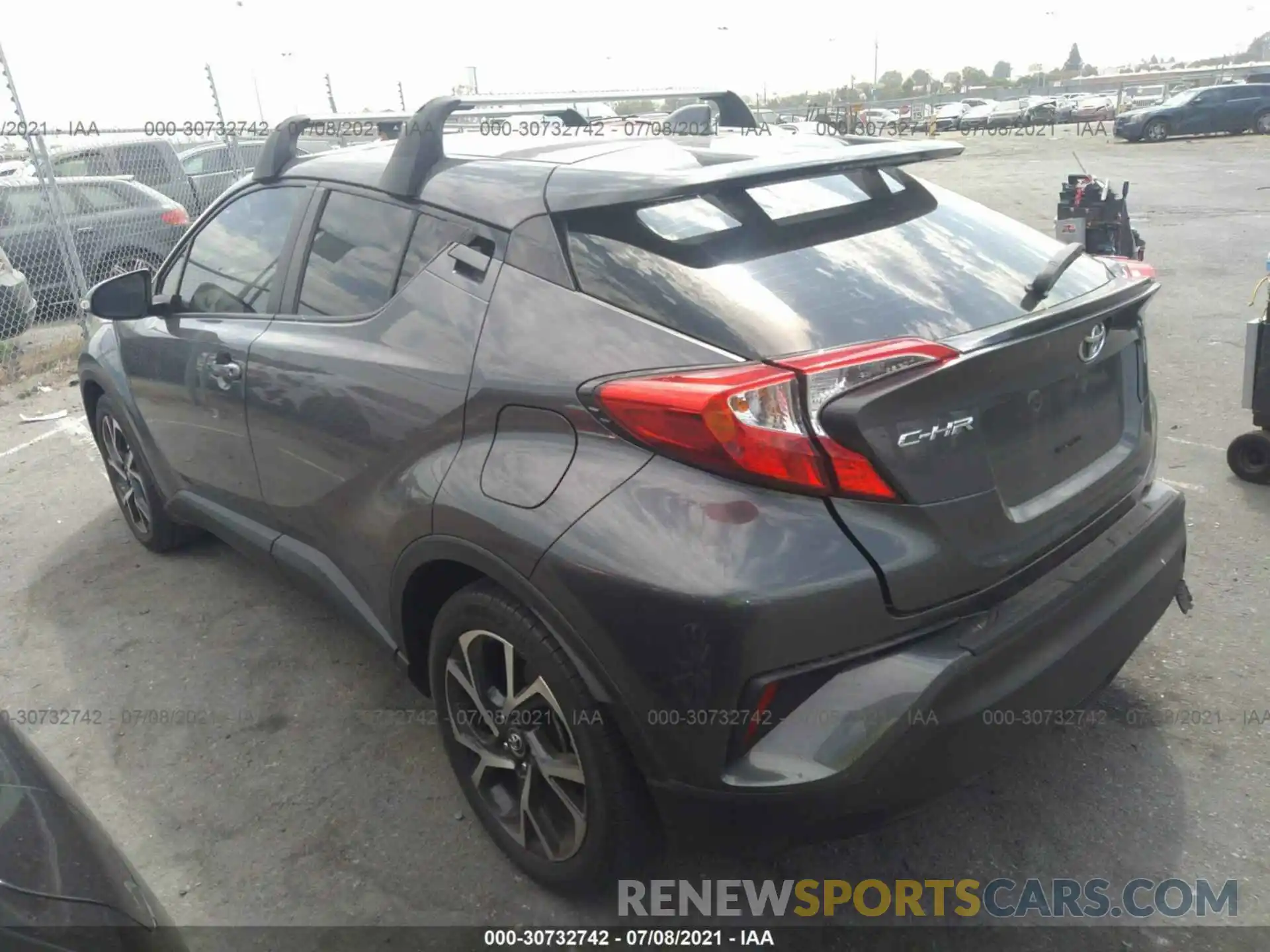 3 Photograph of a damaged car JTNKHMBX5K1036777 TOYOTA C-HR 2019