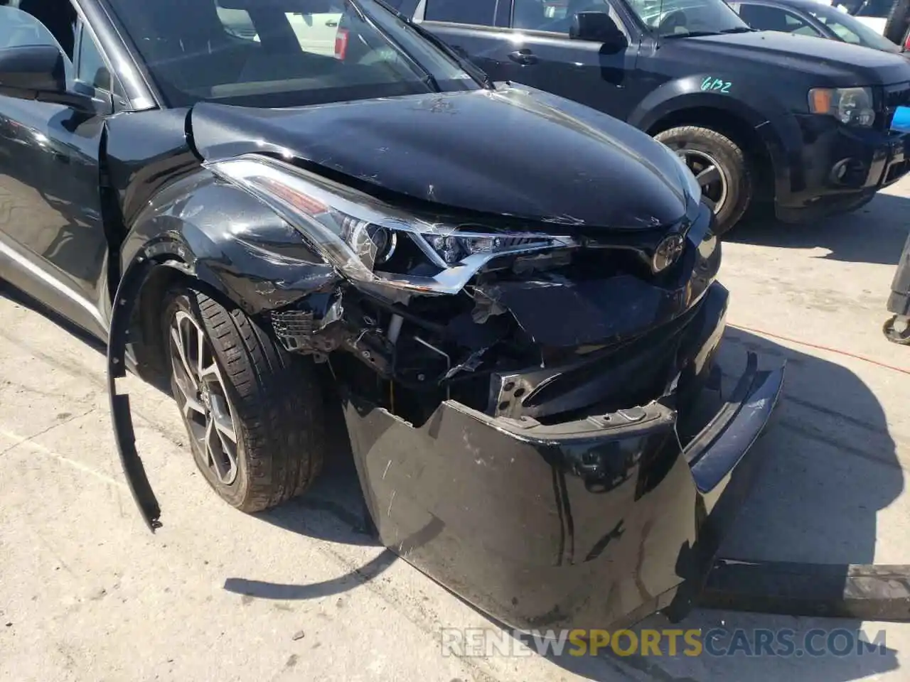 9 Photograph of a damaged car JTNKHMBX5K1036875 TOYOTA C-HR 2019