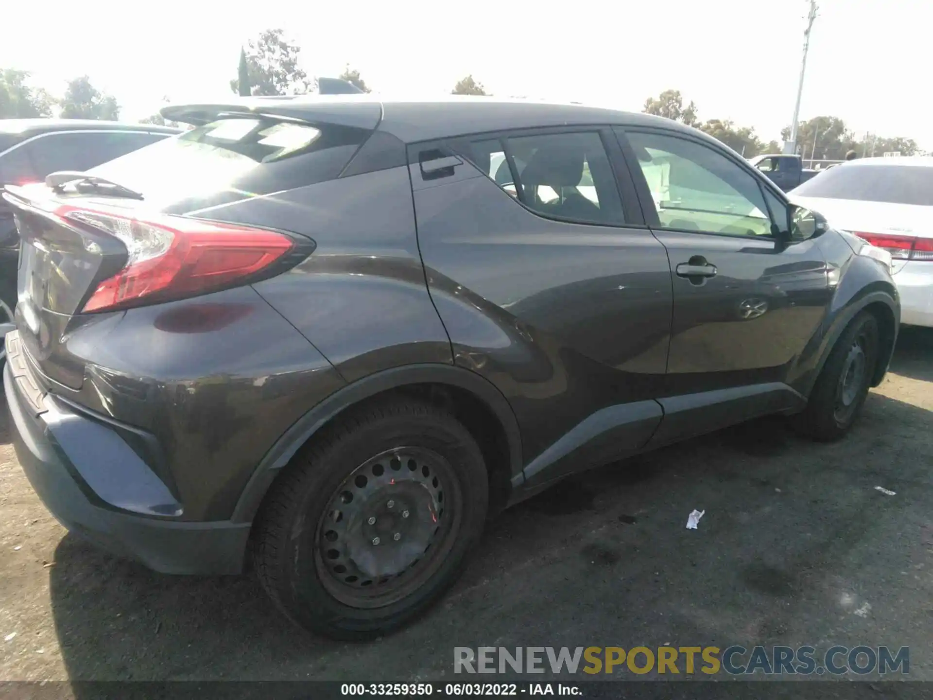 4 Photograph of a damaged car JTNKHMBX5K1036908 TOYOTA C-HR 2019