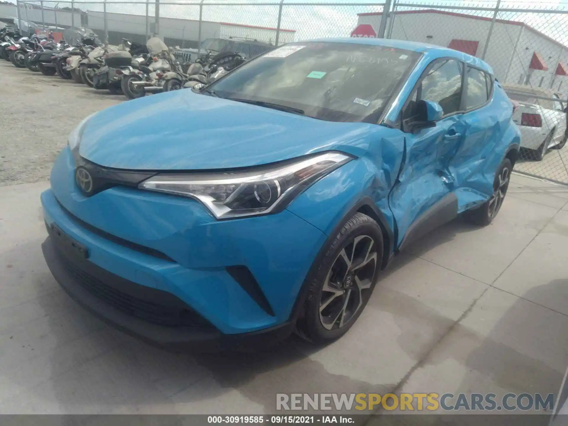 2 Фотография поврежденного автомобиля JTNKHMBX5K1045978 TOYOTA C-HR 2019