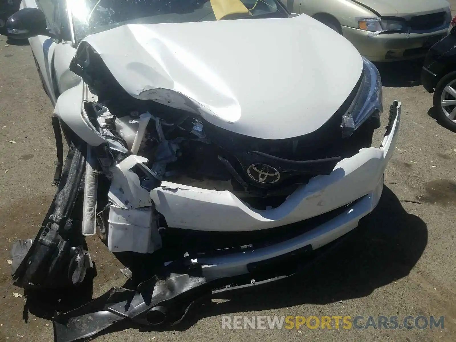 9 Photograph of a damaged car JTNKHMBX5K1046001 TOYOTA C-HR 2019