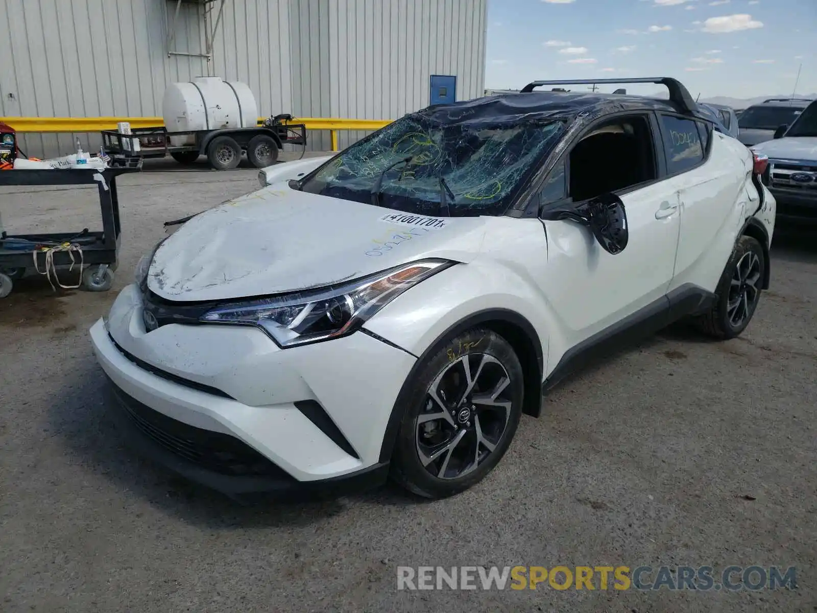 2 Photograph of a damaged car JTNKHMBX5K1052817 TOYOTA C-HR 2019